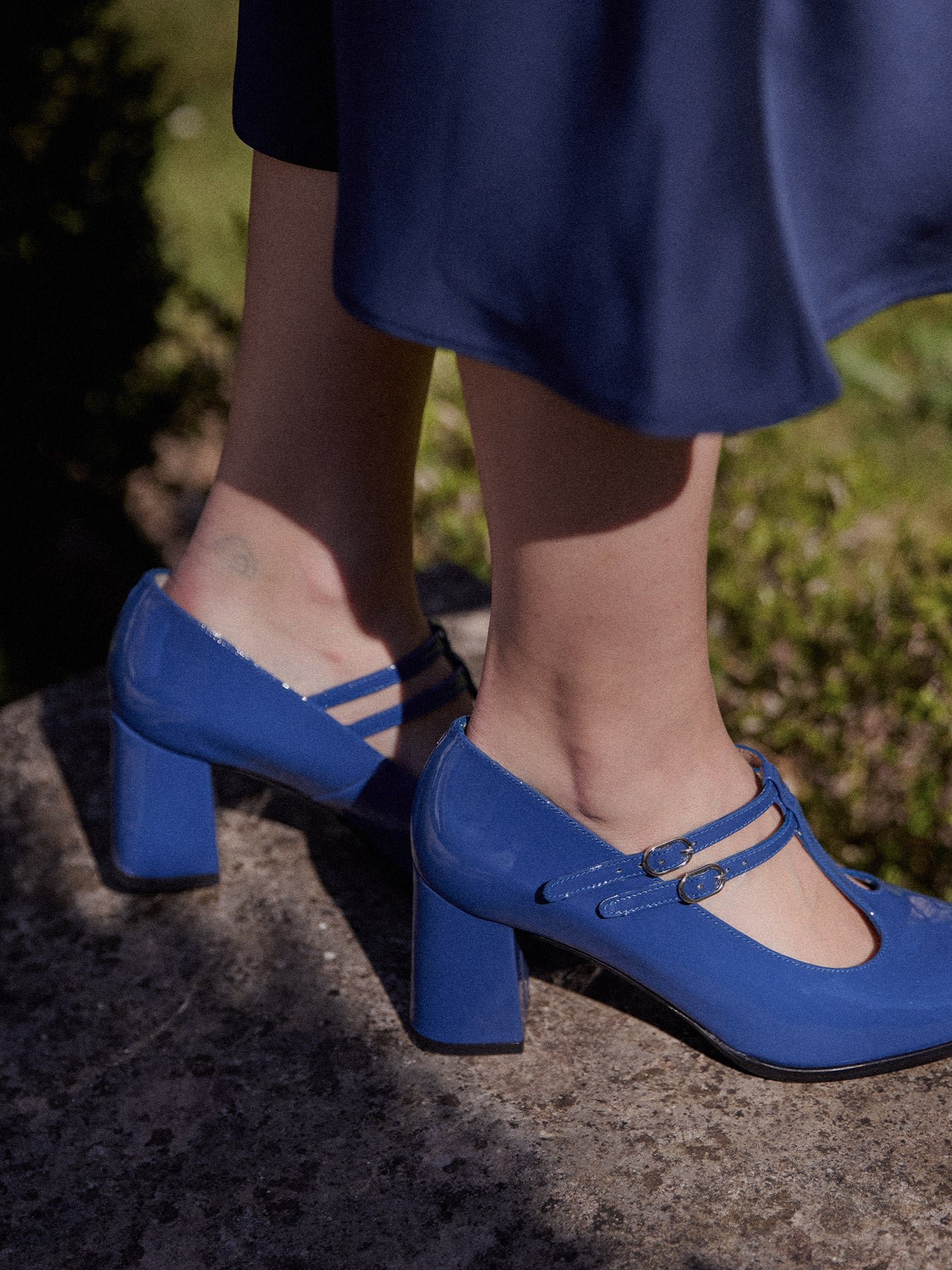 Babies with patent leather T-strap heels EMZI PARIS Blue