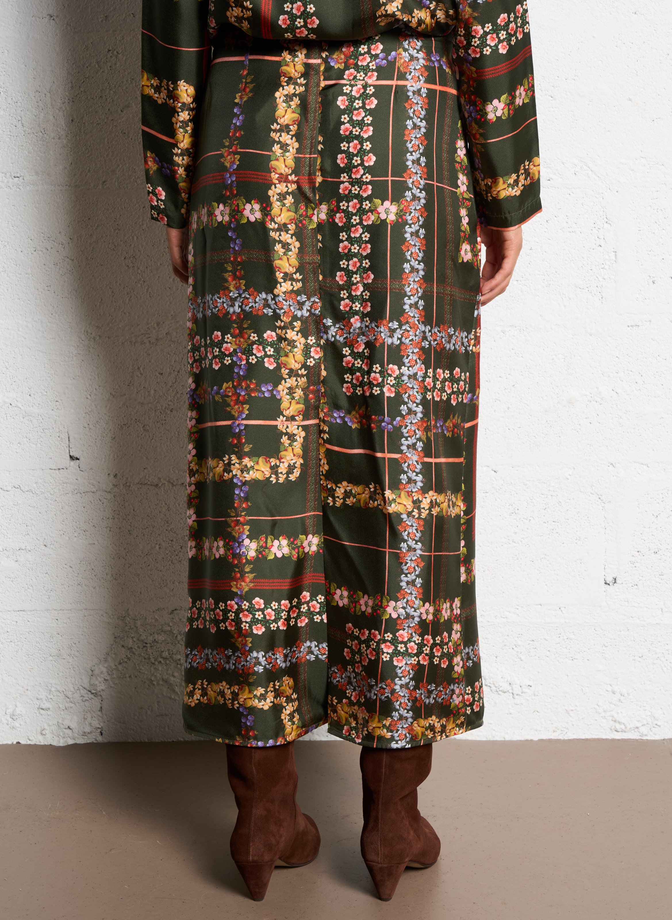 Jupe midi à imprimé fleuri en soie MOMONI Vert