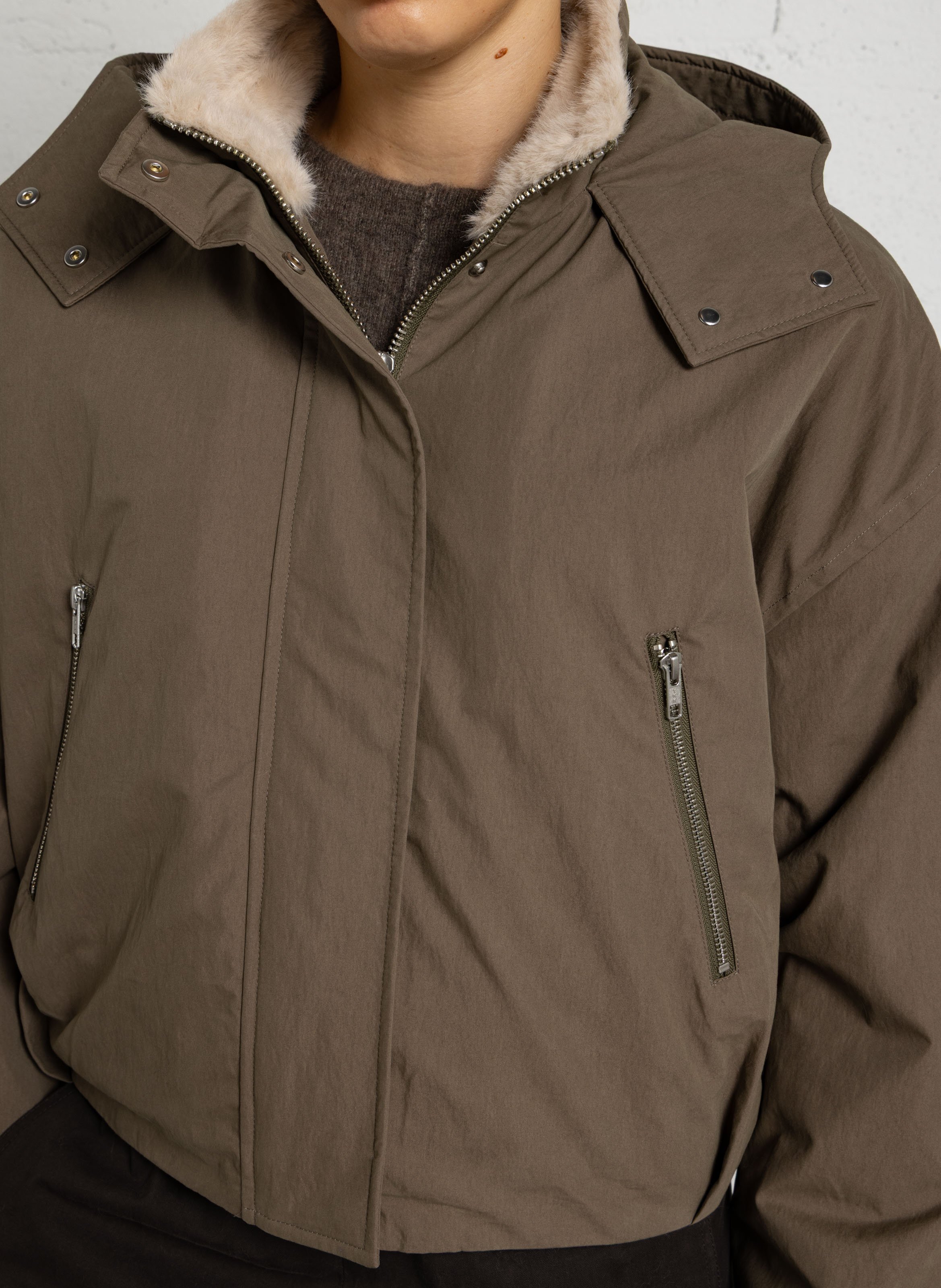 Weiter Baumwollmantel BELLEROSE Khaki