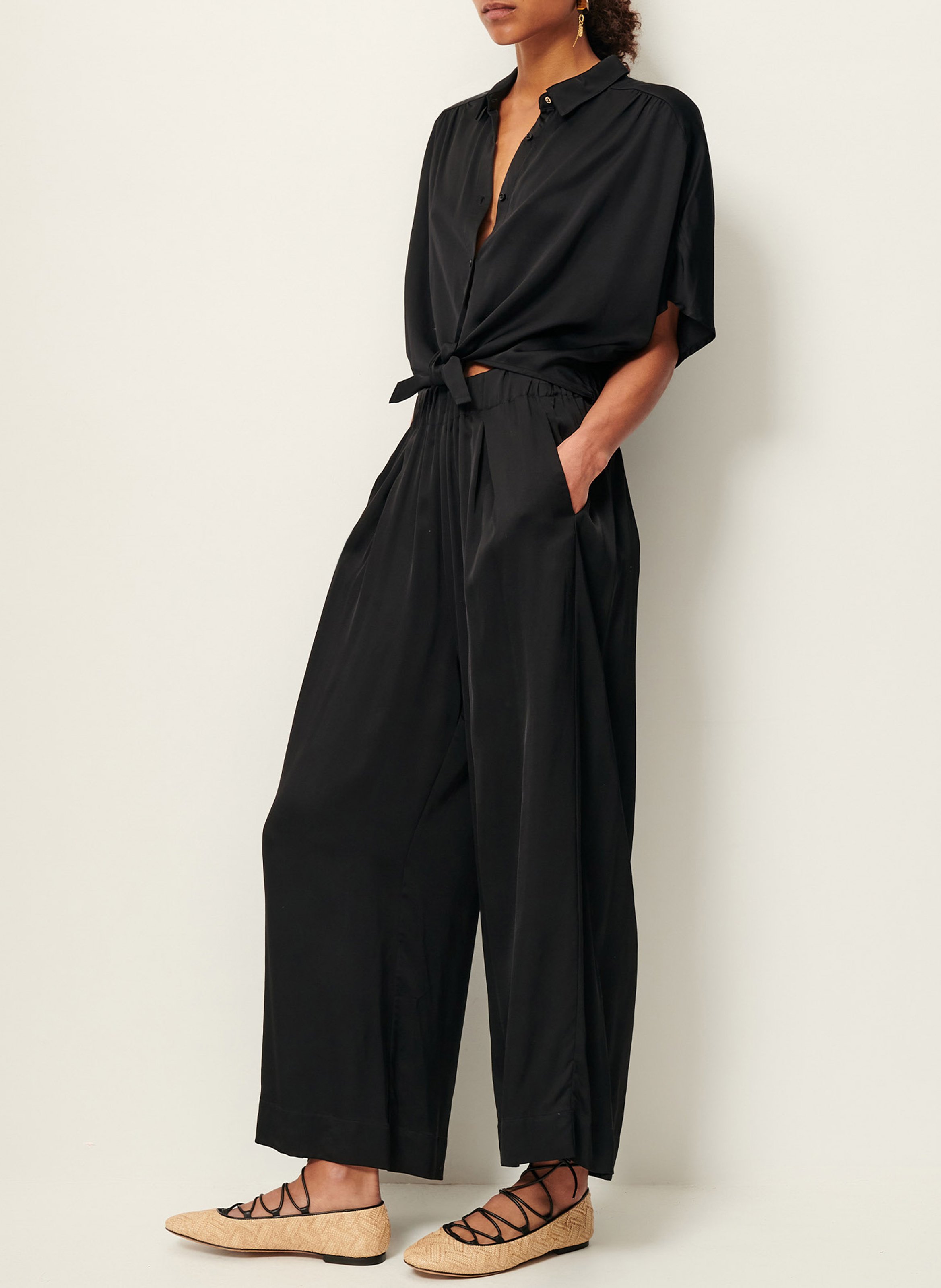 Fluid high-waisted wide-leg pants SESSUN Black