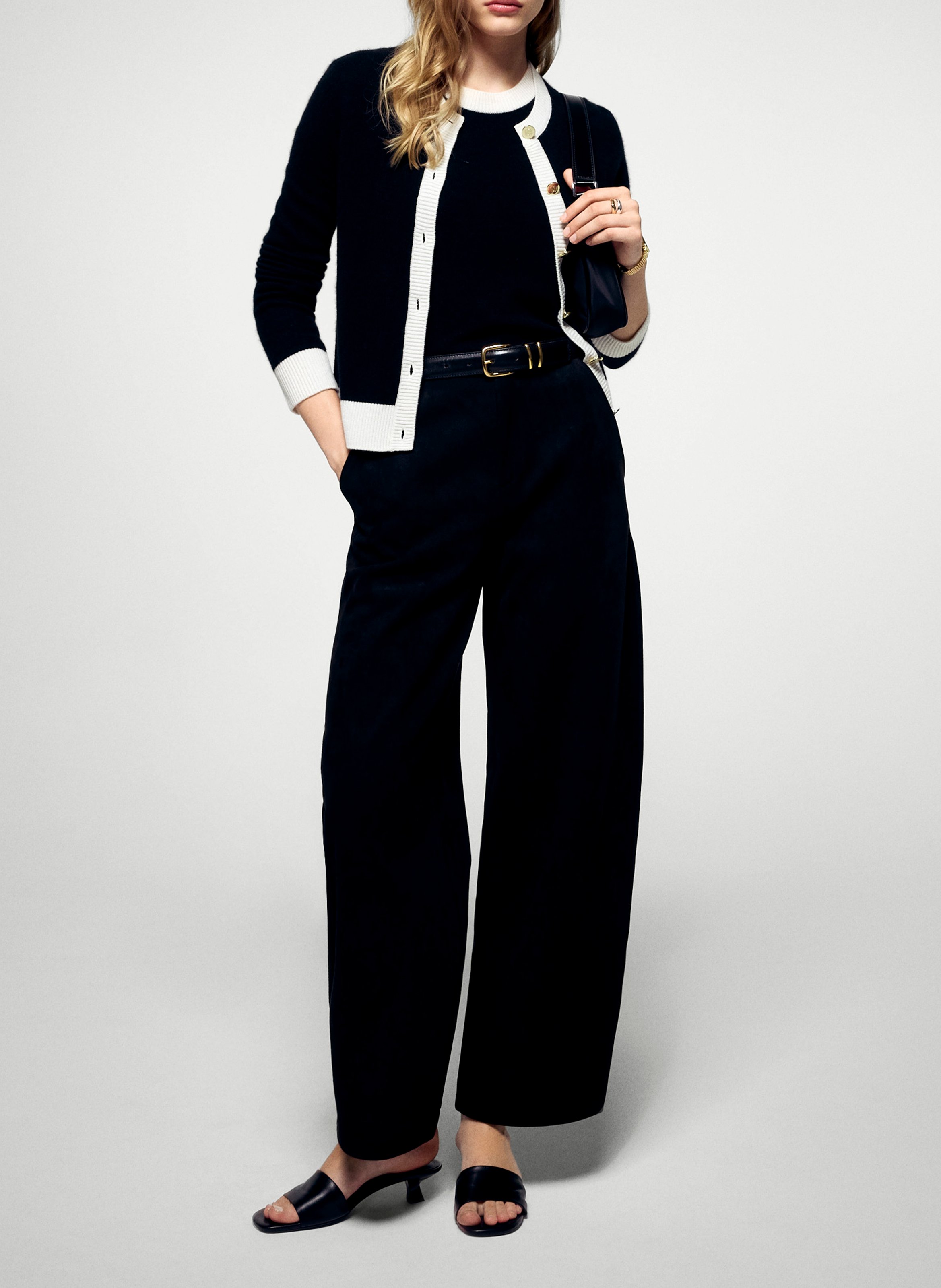 Round-neck cashmere cardigan FROM FUTURE Black