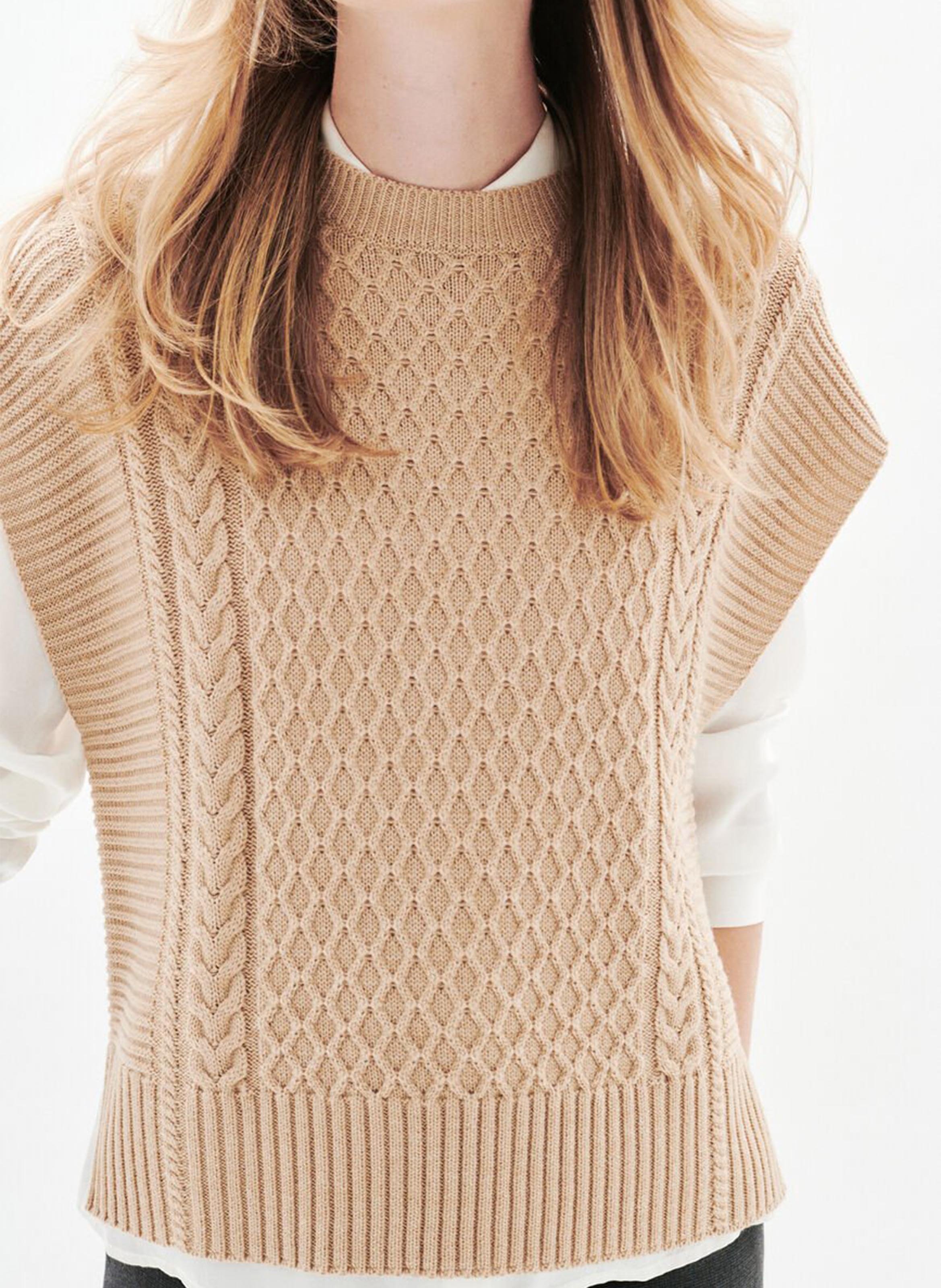Mouwloze, gebreide trui CAROLL Beige