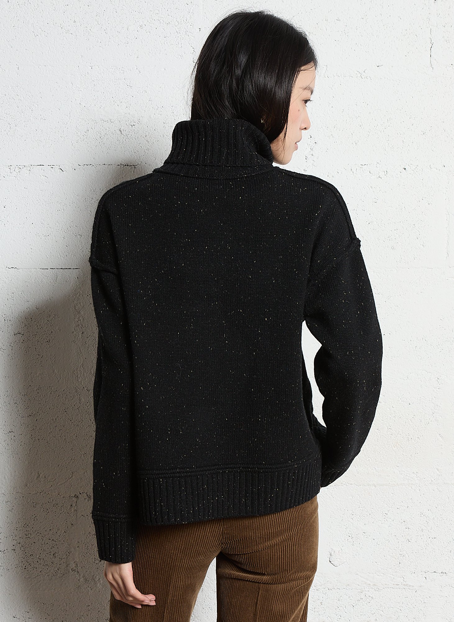 Pull ample col roulé moucheté en laine MAISON 123 Noir