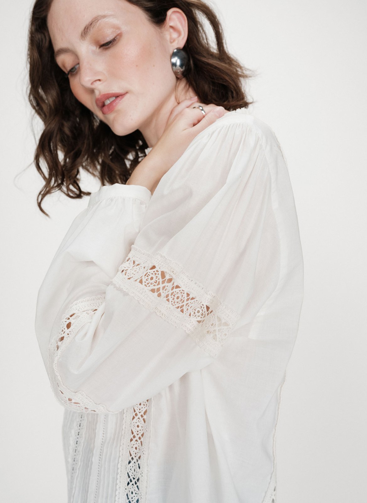 Blouse col montant en coton GRACE ET MILA Blanc