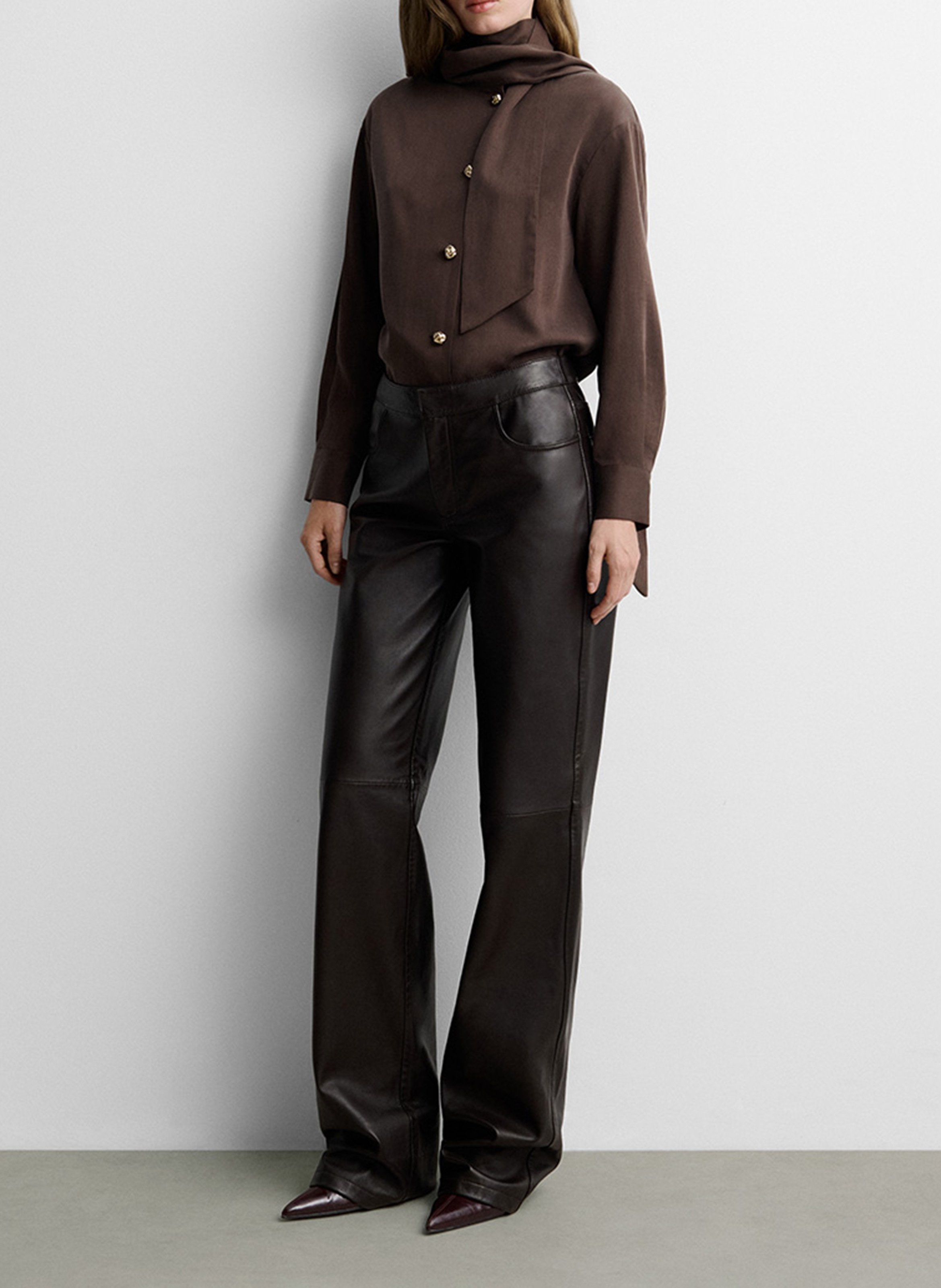 Oversized blouse with pussy-bow collar SIMORRA Brown