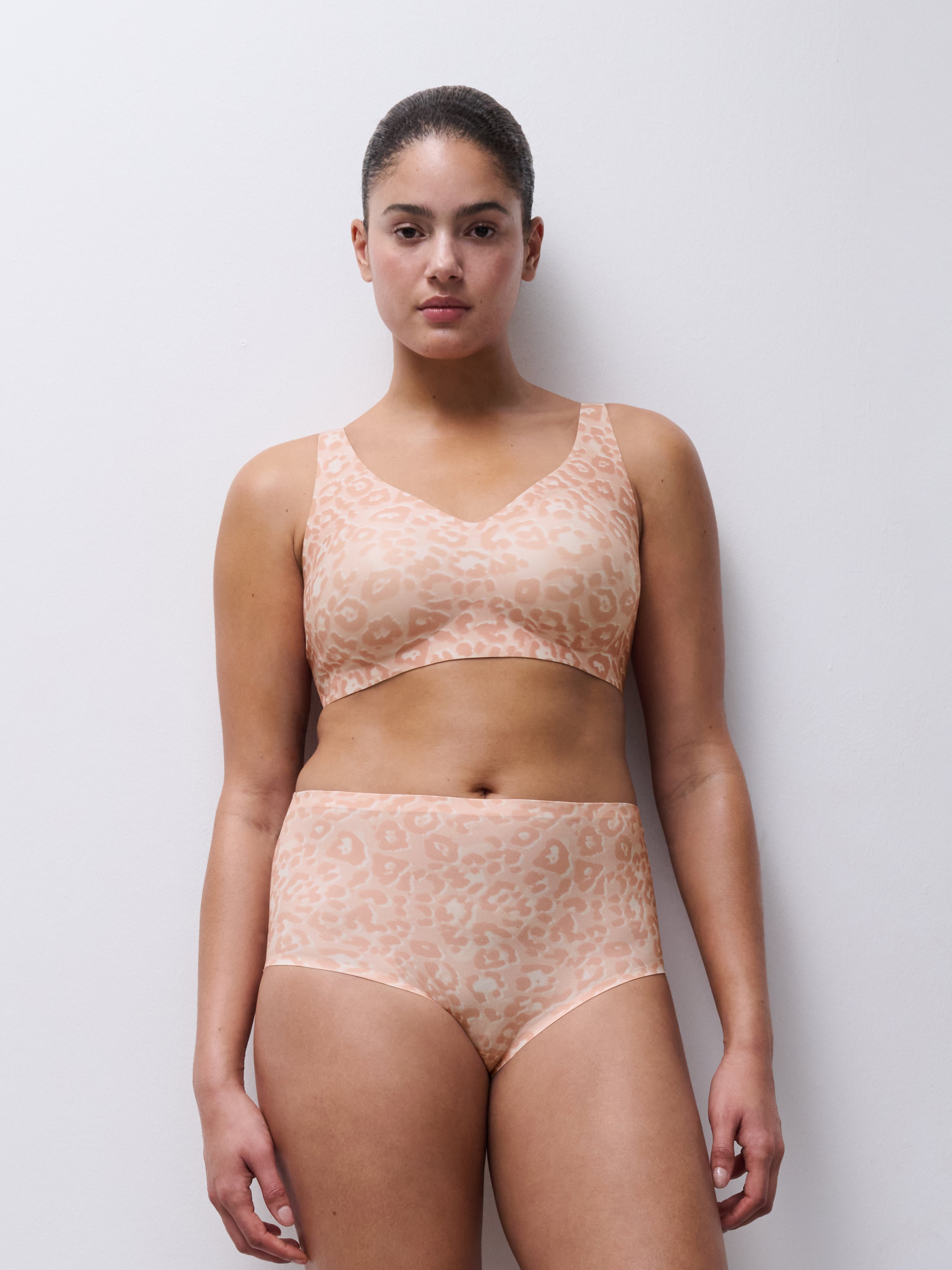 High-waisted lace panties CHANTELLE Brown