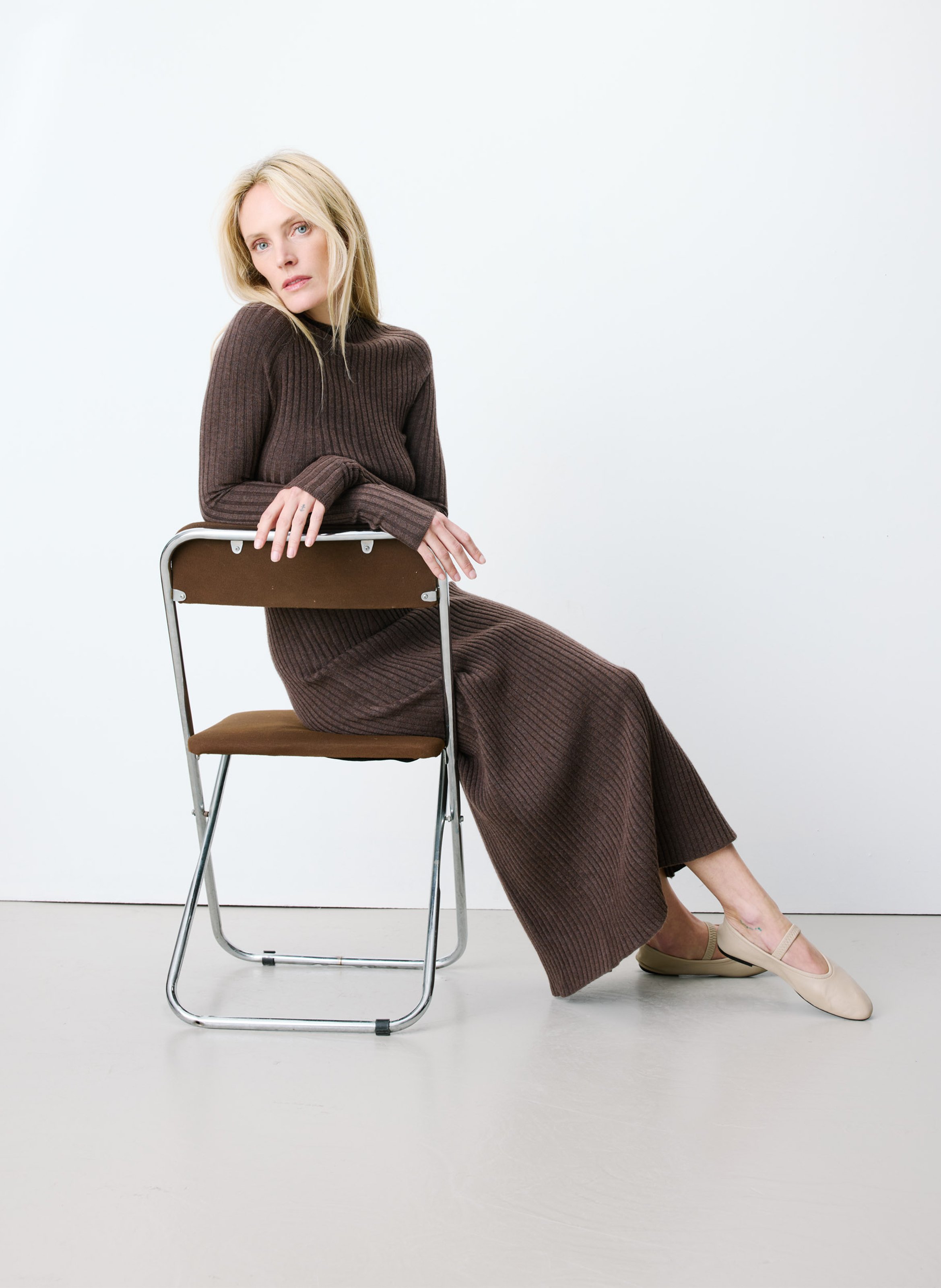 Long round-neck knit dress GRACE ET MILA Brown