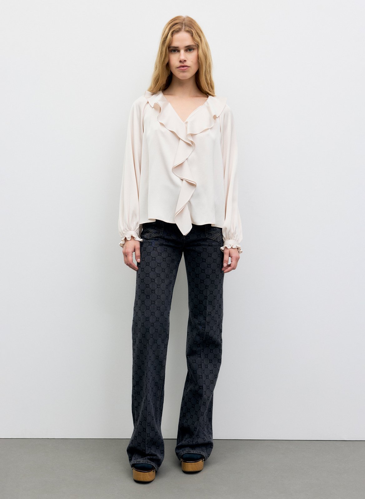 Chemisier ample col v à volants satiné GERARD DAREL Beige