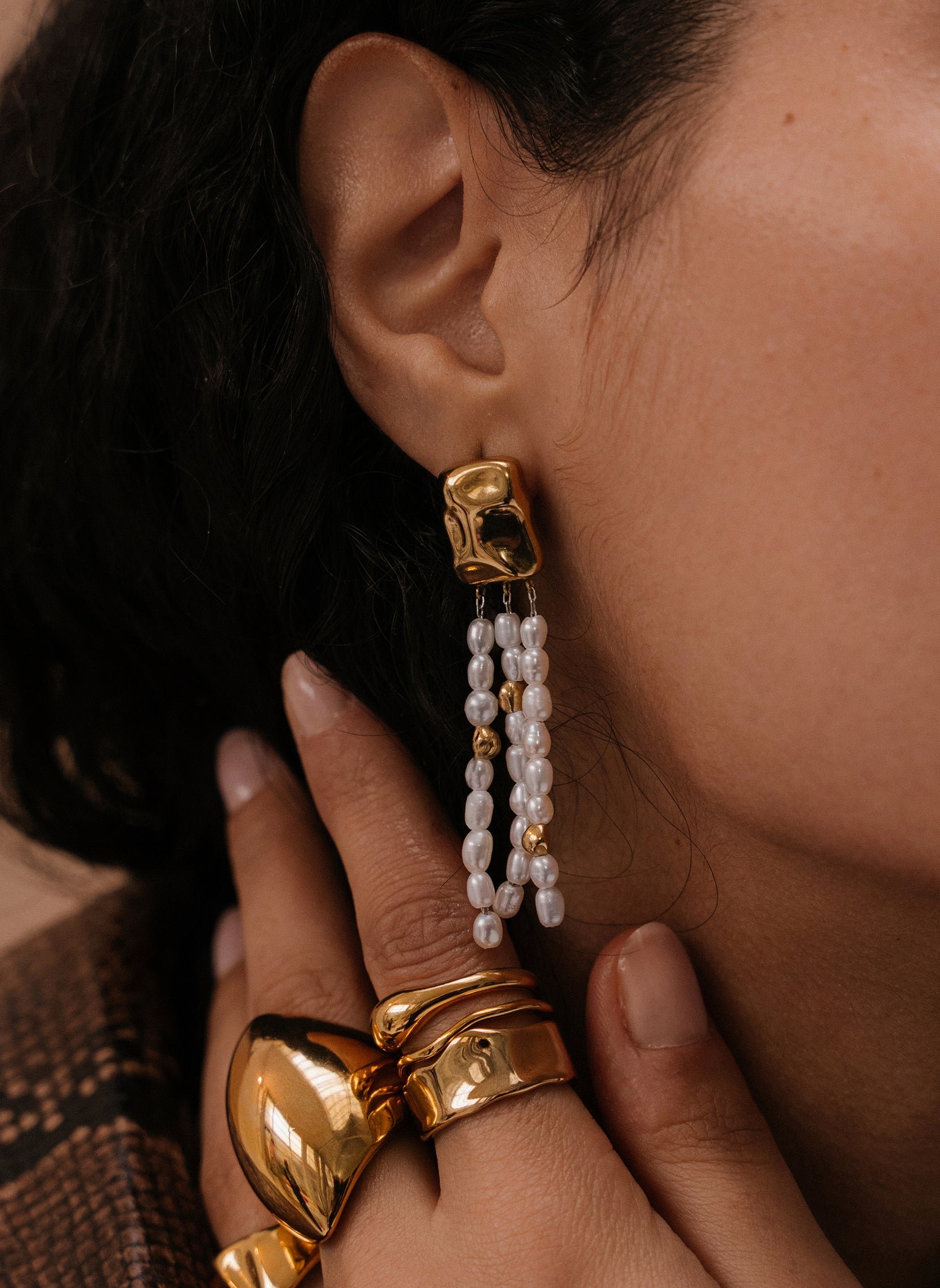Dangling earrings AEC Paris Golden