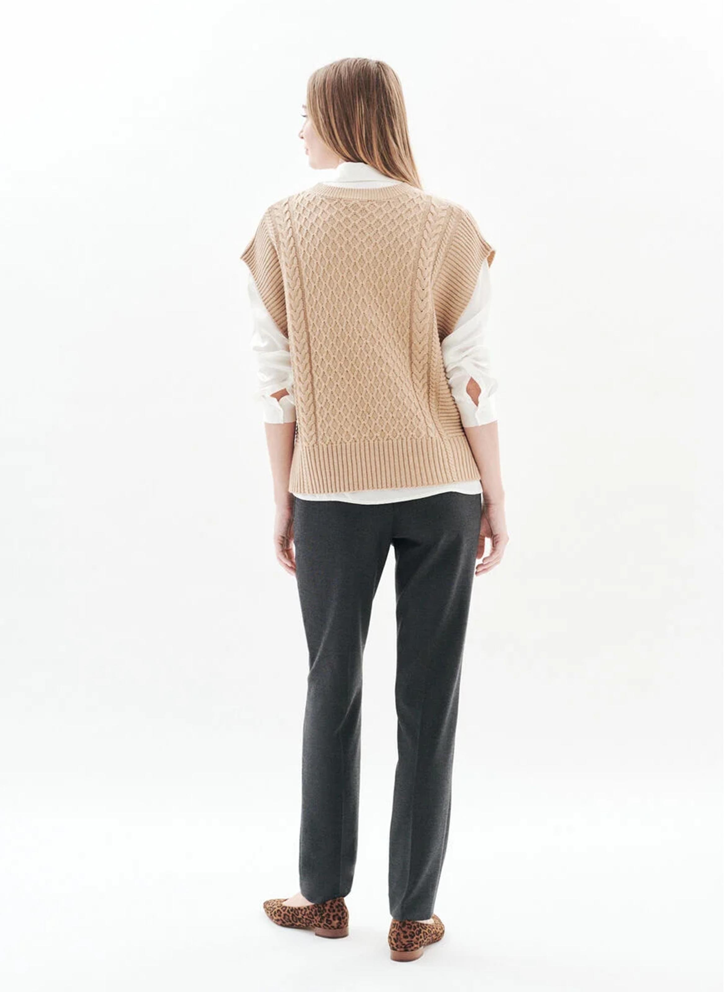 Mouwloze, gebreide trui CAROLL Beige