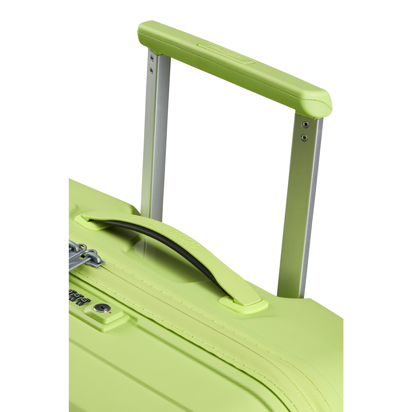 Airconic 4-wheel suitcase size M AMERICAN TOURISTER Green
