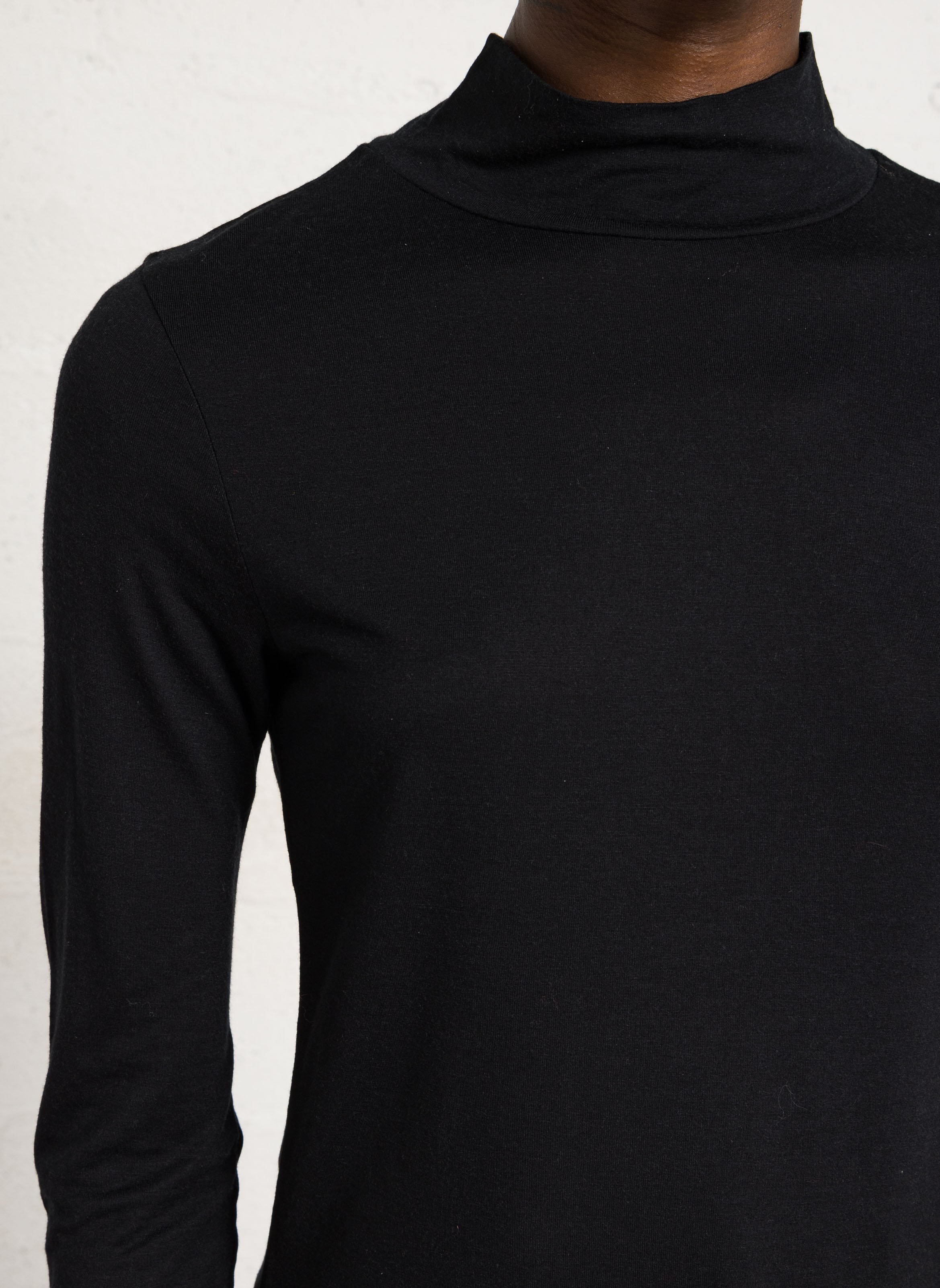 Long-sleeve high neck t-shirt NICE THINGS Black