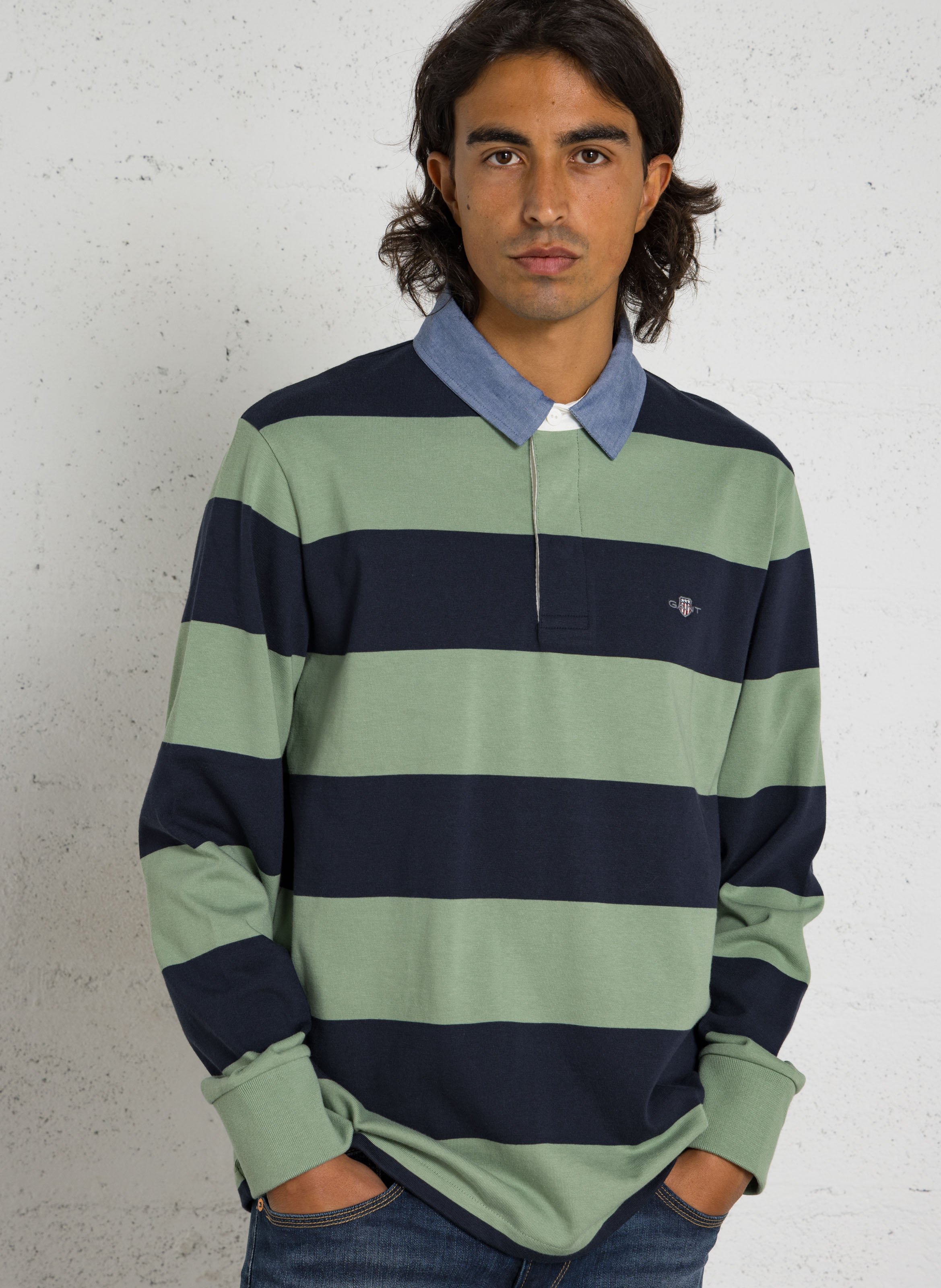 Gerade geschnittenes Poloshirt aus Baumwolle mit Streifen GANT Grun