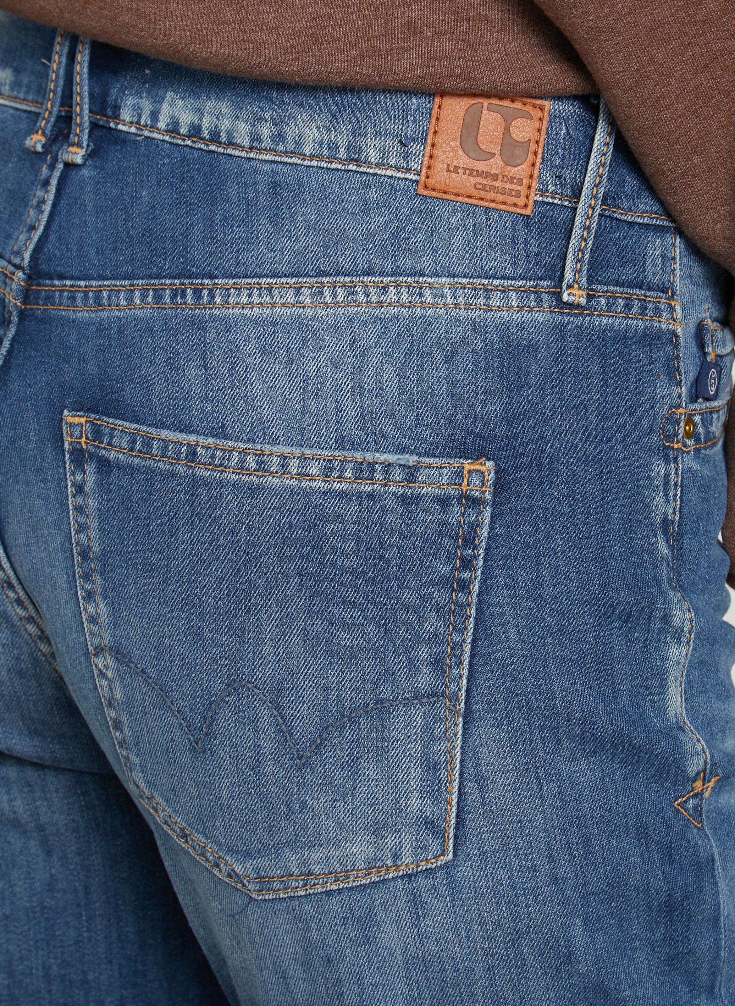 Straight Cut Jeans in 7/8-Länge LE TEMPS DES CERISES Blau