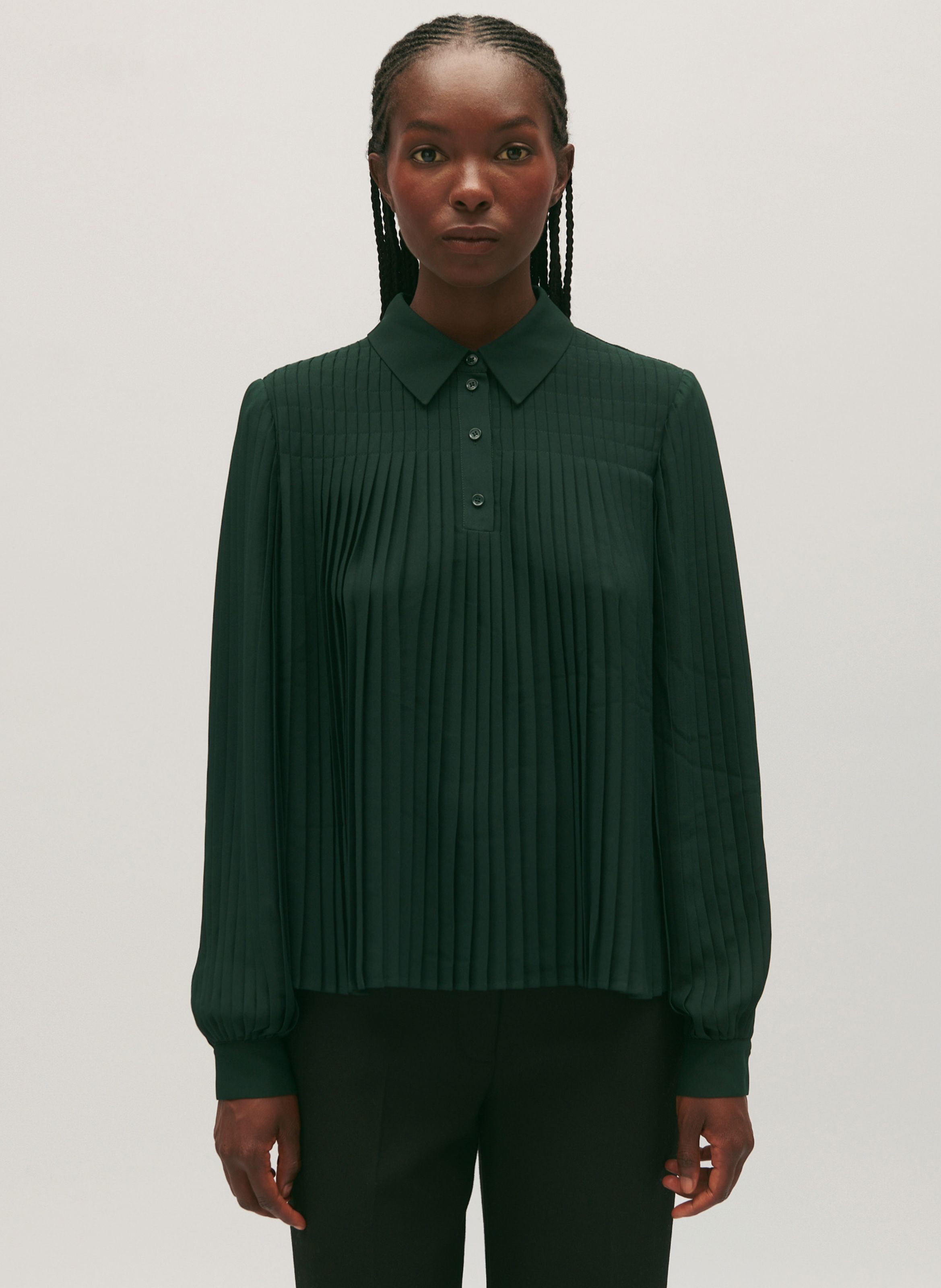 Vert Pleated V neck blouse