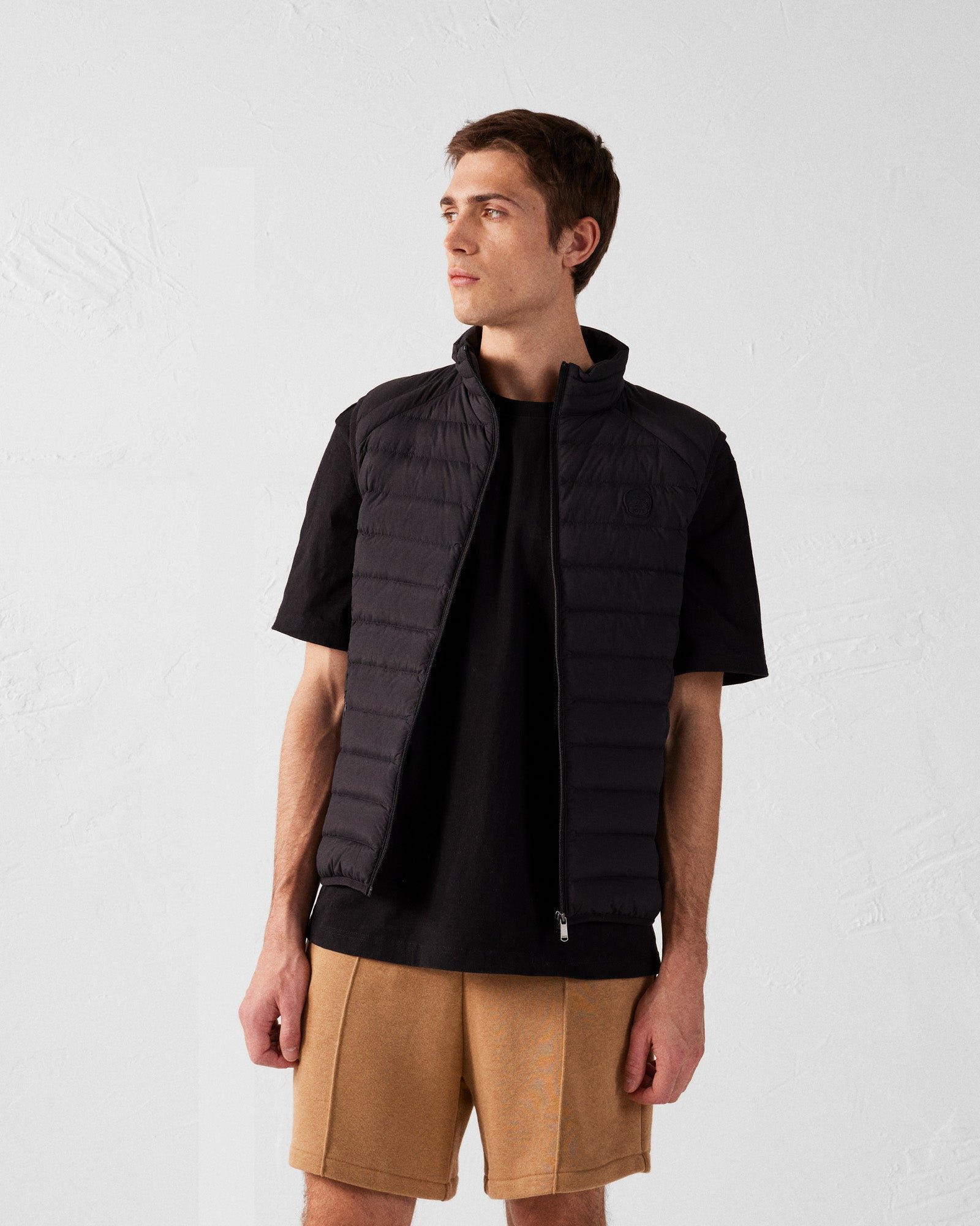 Stretch sleeveless puffer jacket Arafo JOTT Black