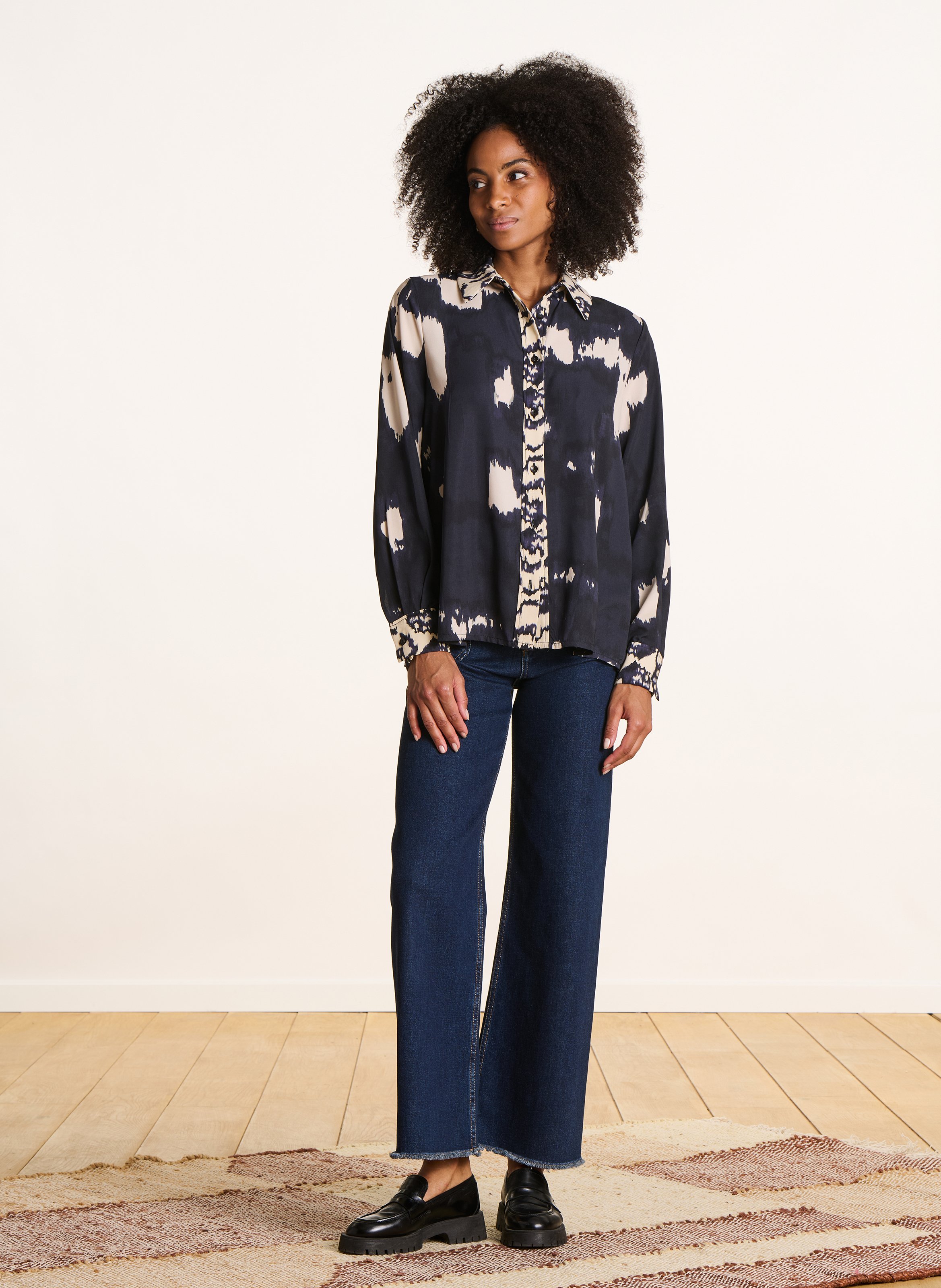 Straight fluid shirt with print LA FEE MARABOUTEE Multicolored