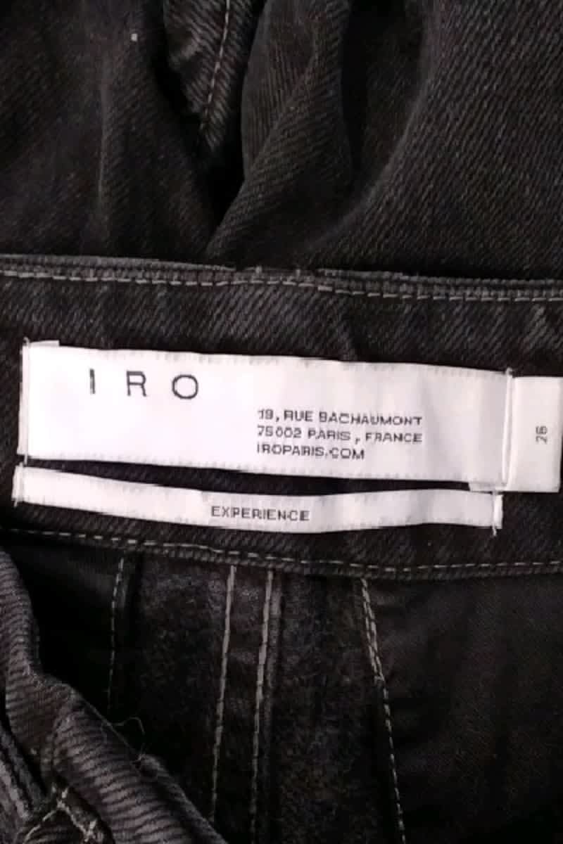 - Straight-leg jeans
- 5 pockets
- Straight cut
- Faded effect IRO - Seconde Main Black