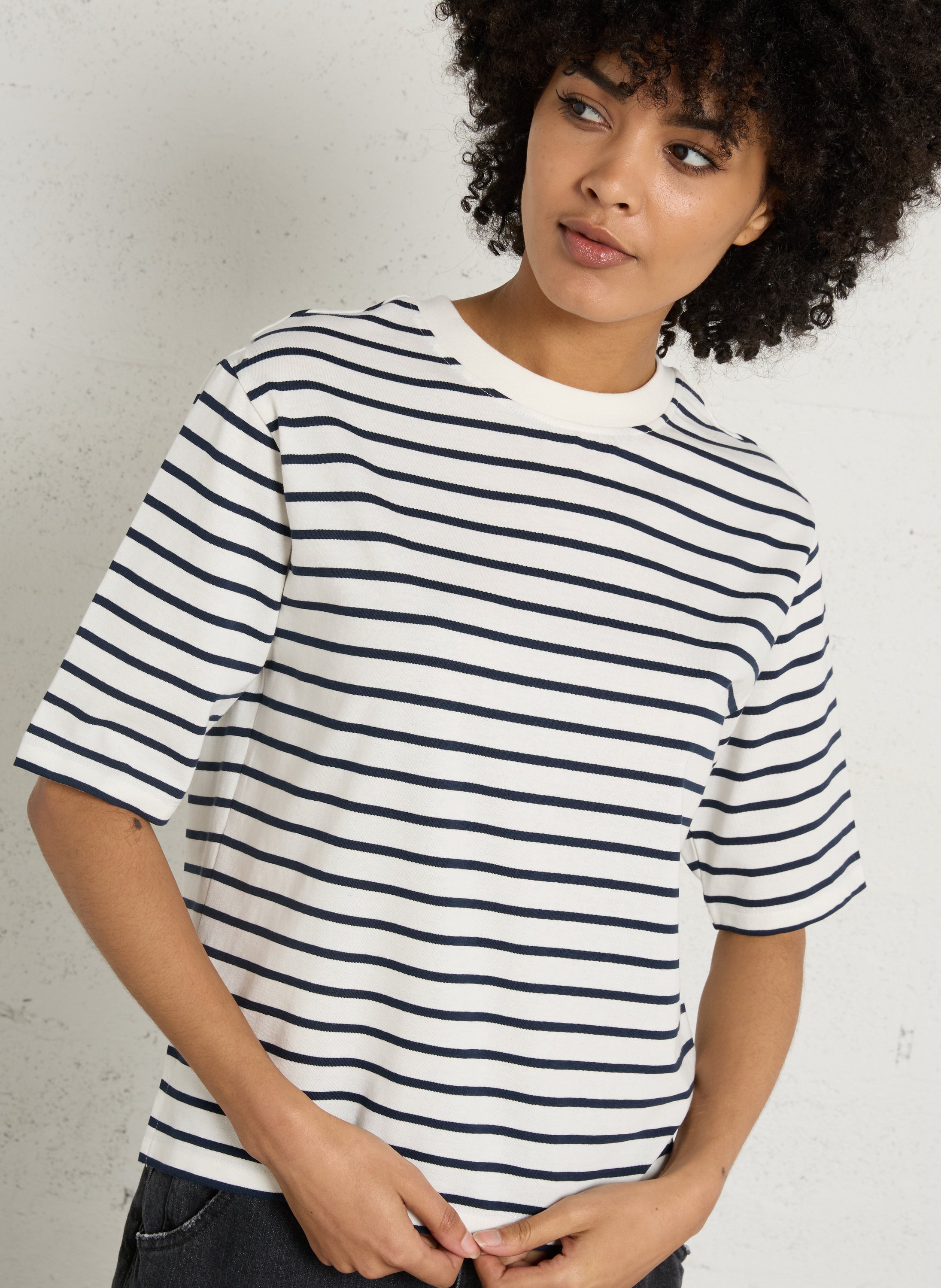 Gerade geschnittenes Rundhals-T-Shirt aus Baumwolle MAISON 123 Blau