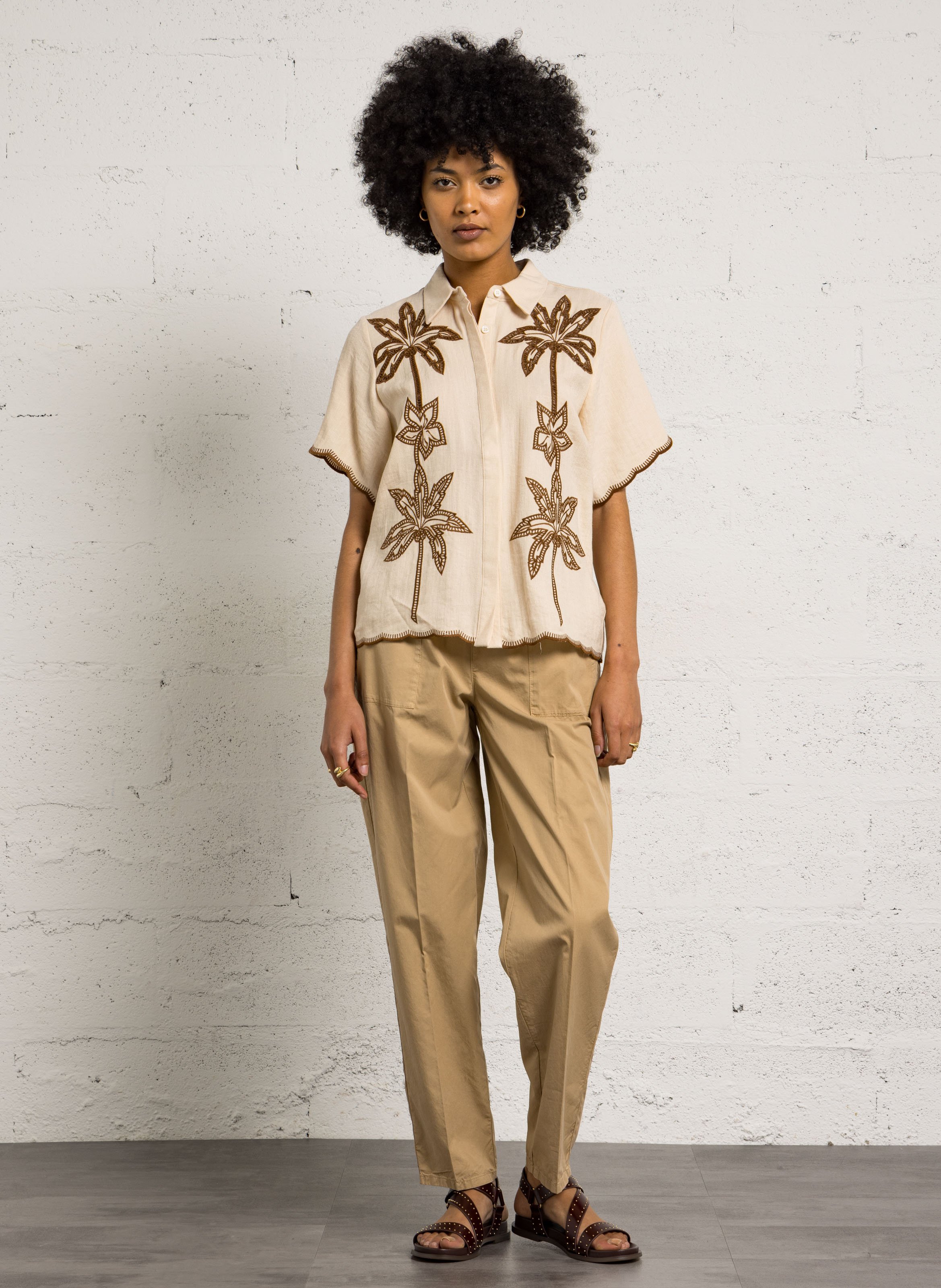 Aouda flat leather sandals COSMOPARIS Red