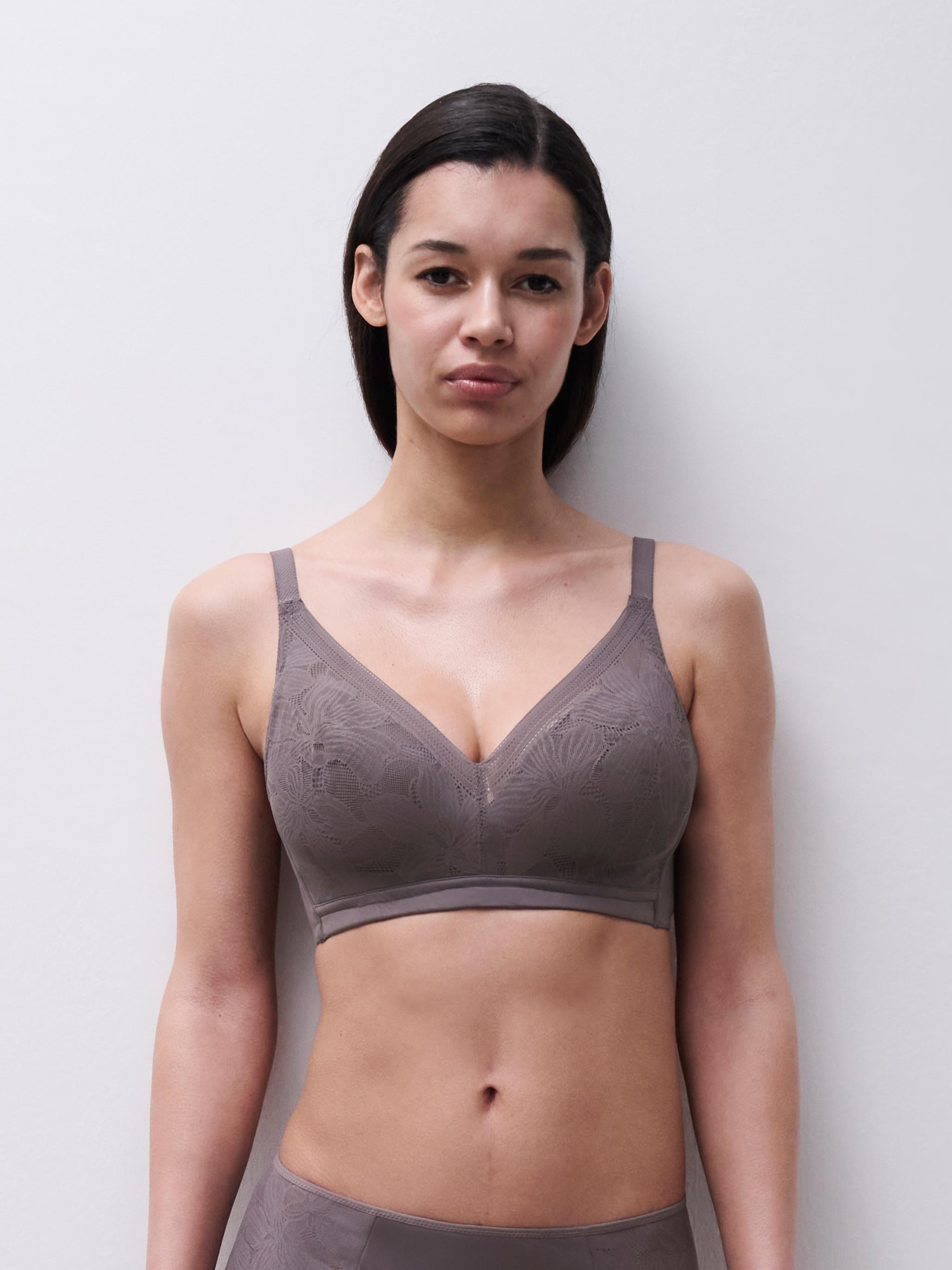 Spacer lace wireless bra for support CHANTELLE Brown