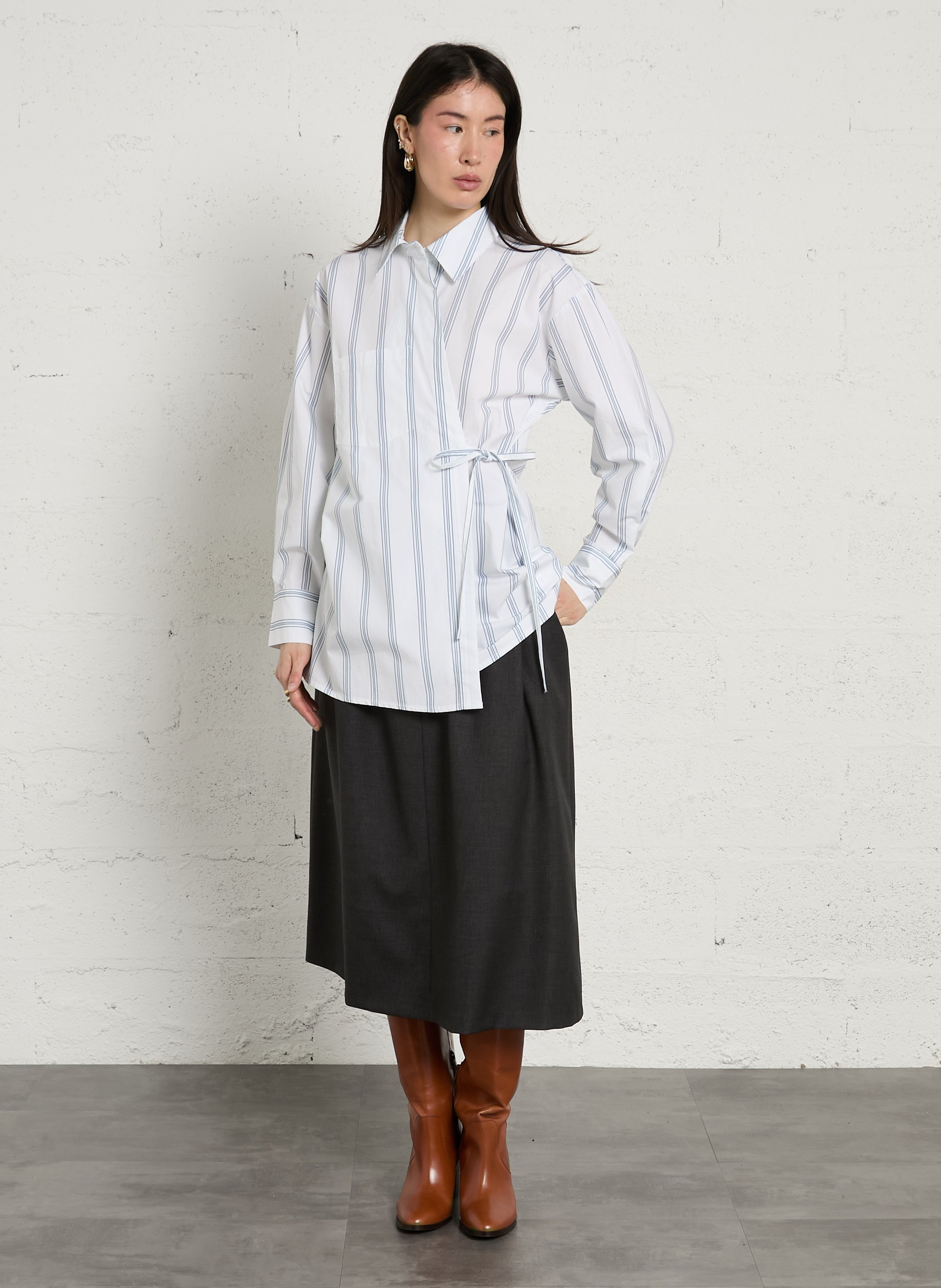 Straight-cut striped cotton shirt with classic collar NORR White