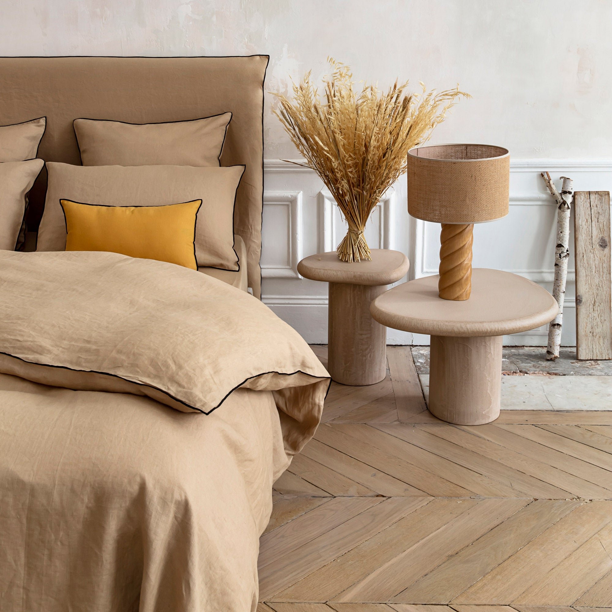 Side table MADURA Beige