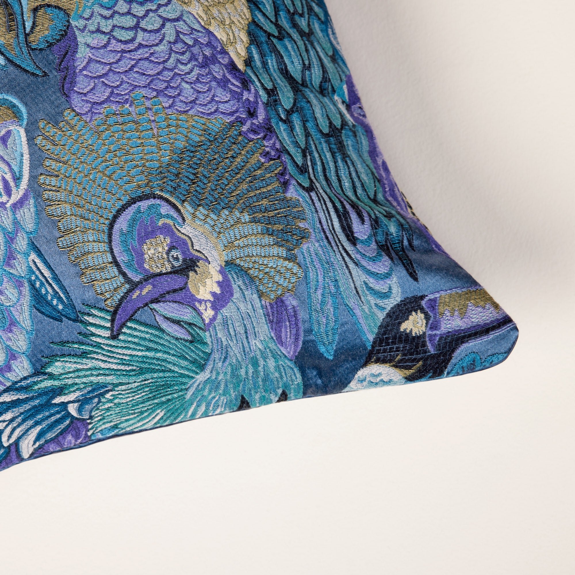 JUNGLE BIRDS - Cushion cover MADURA Blue