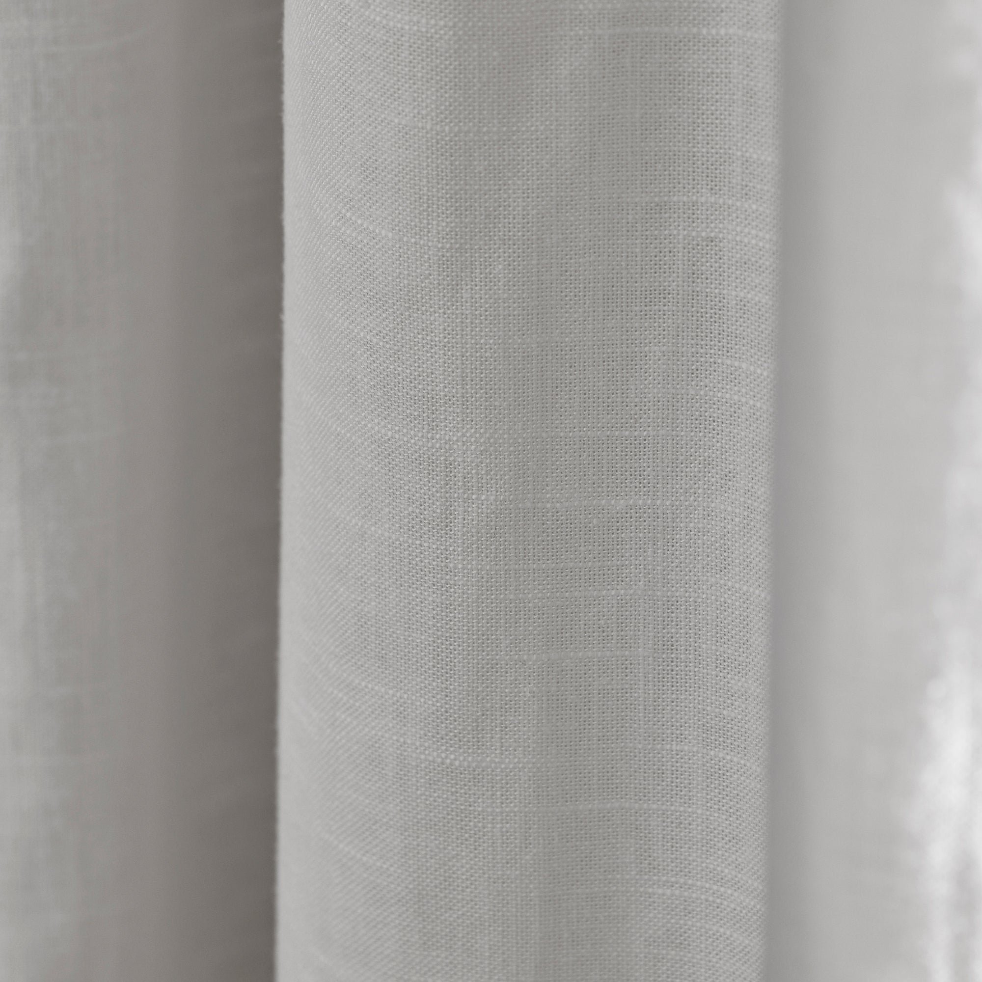 Lined black-out curtain with eyelets MADURA White