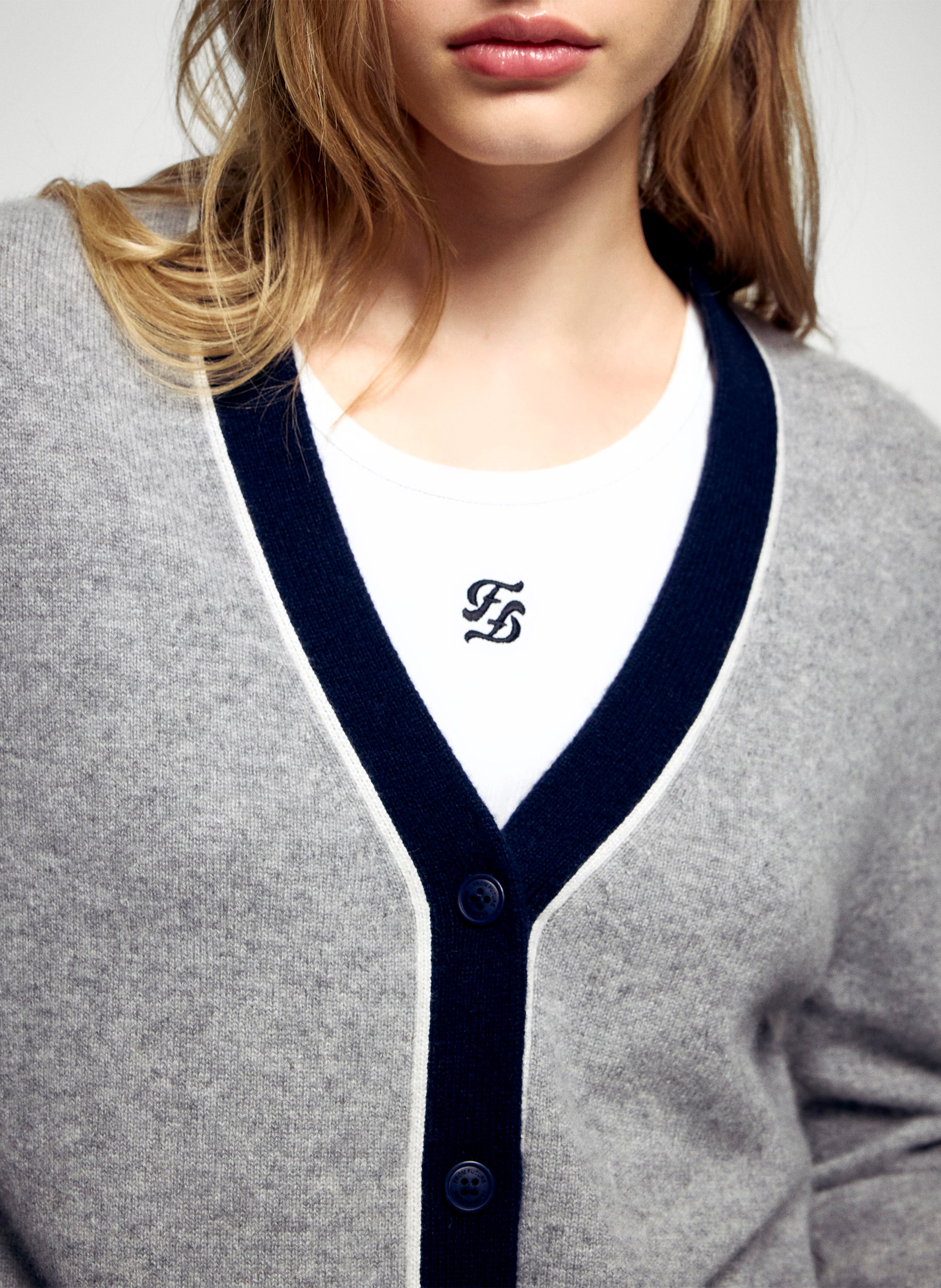 Oversized V-neck cashmere vest FROM FUTURE Grey