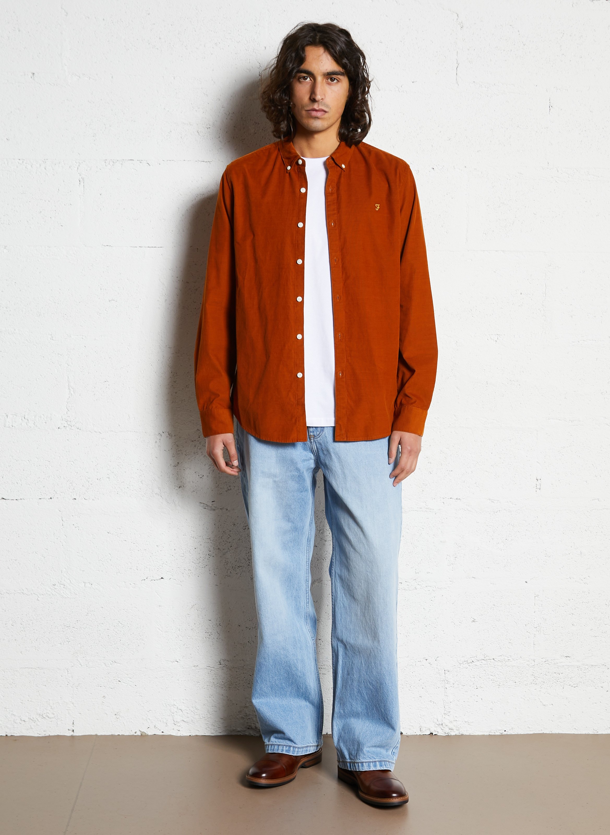 Regular-fit velvet shirt with button-down collar FARAH Brown