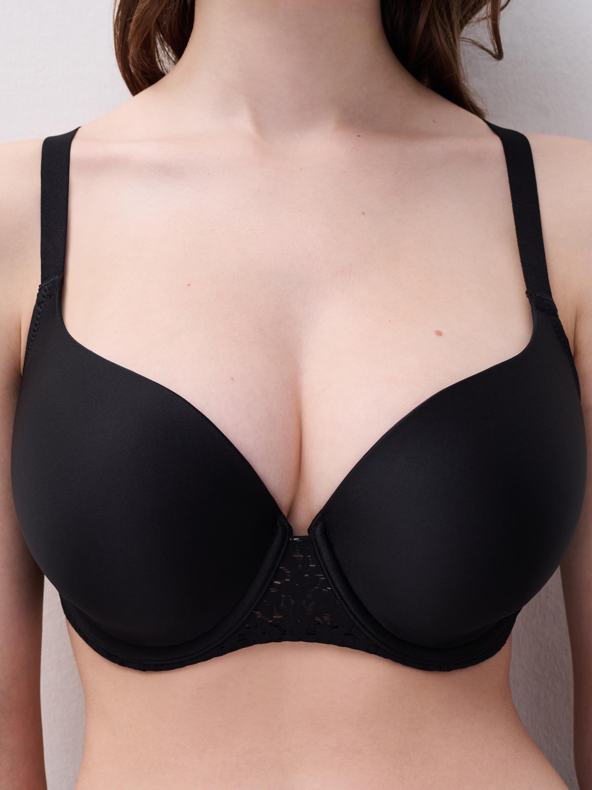 Full-cup bra CHANTELLE Black