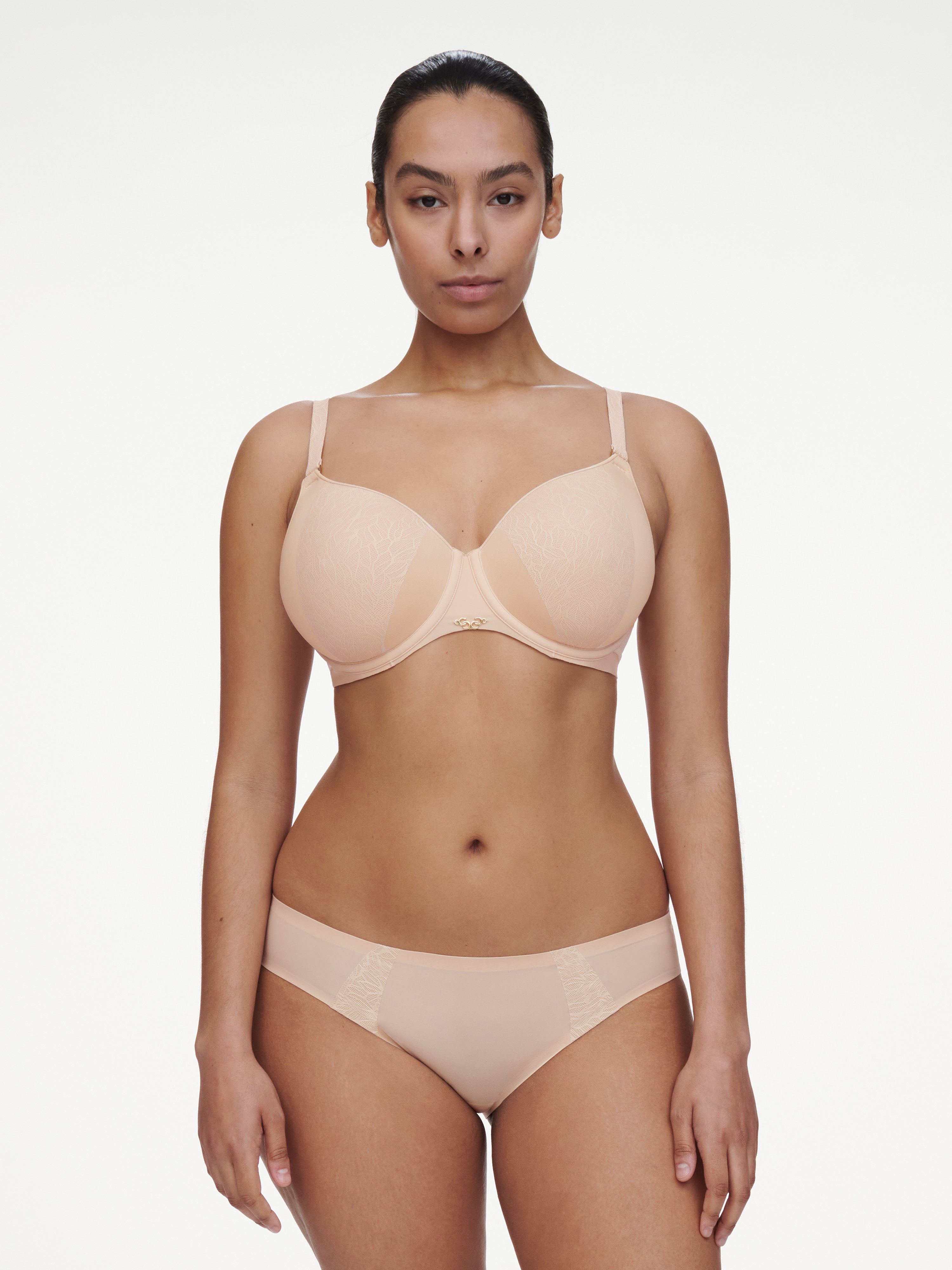 Molded lace spacer full coverage bra CHANTELLE Beige