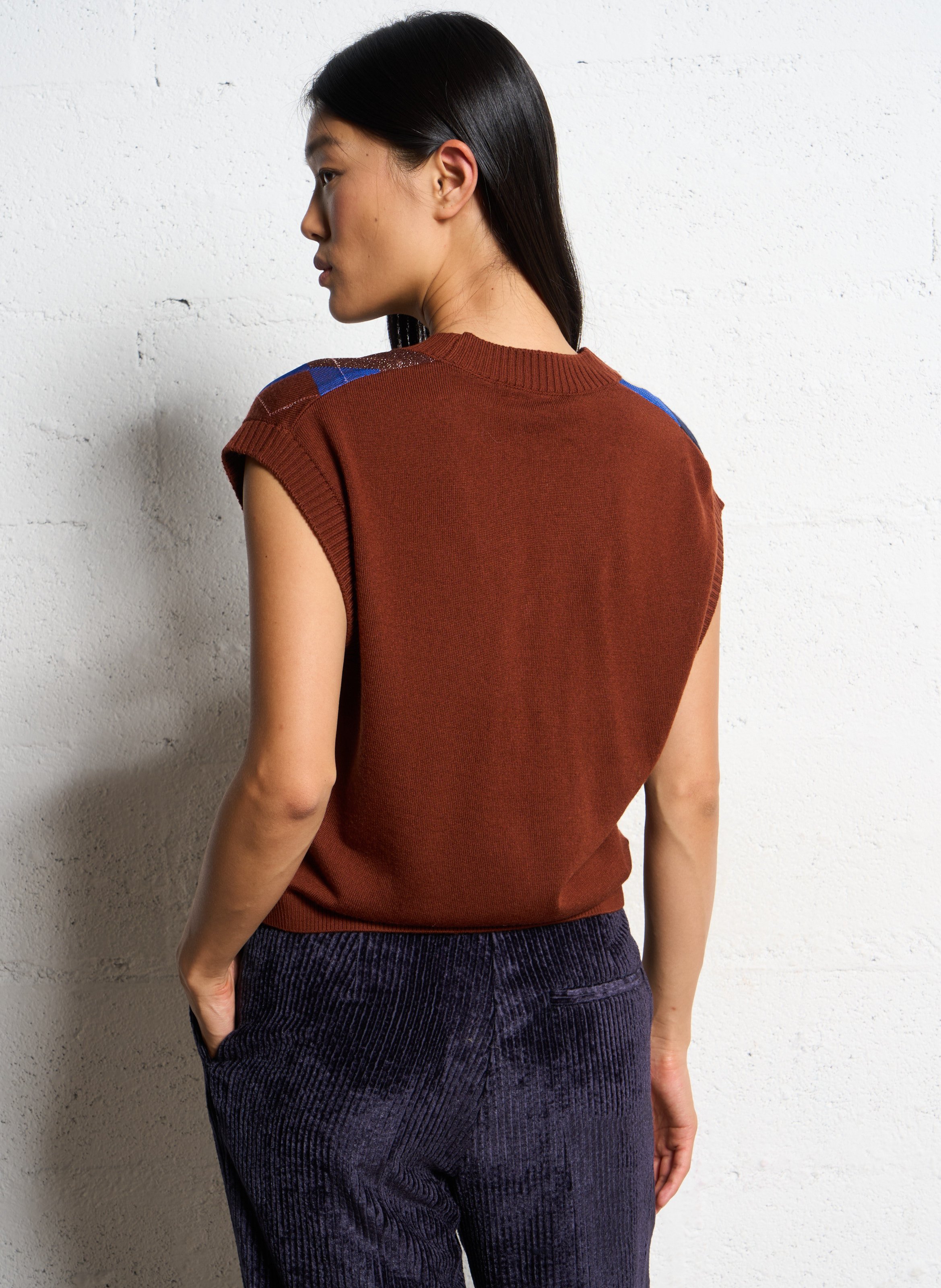 Top col v en laine mélangée MOMONI Jaune