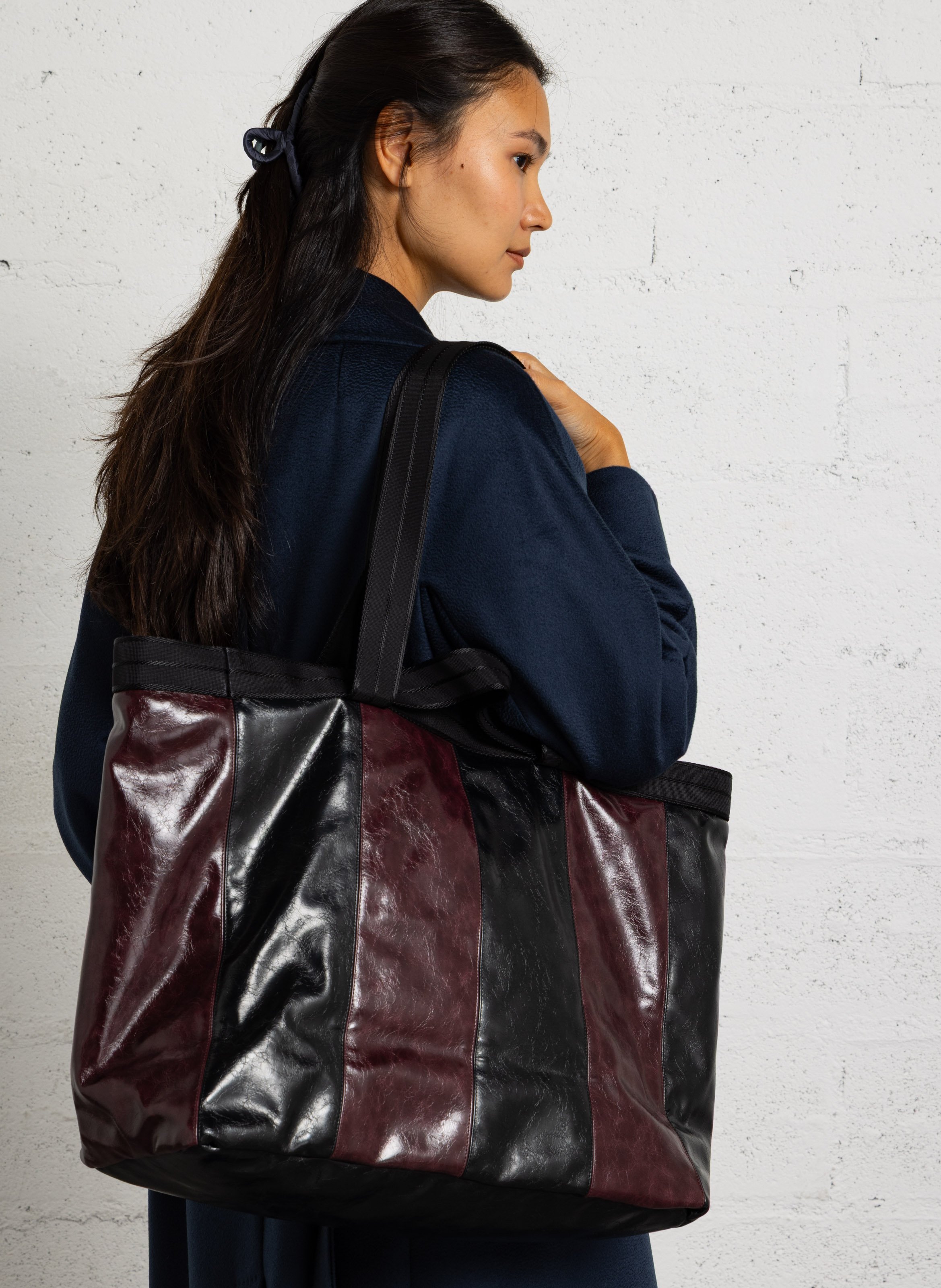 Winkeltas met lederlook BELLEROSE Blauw