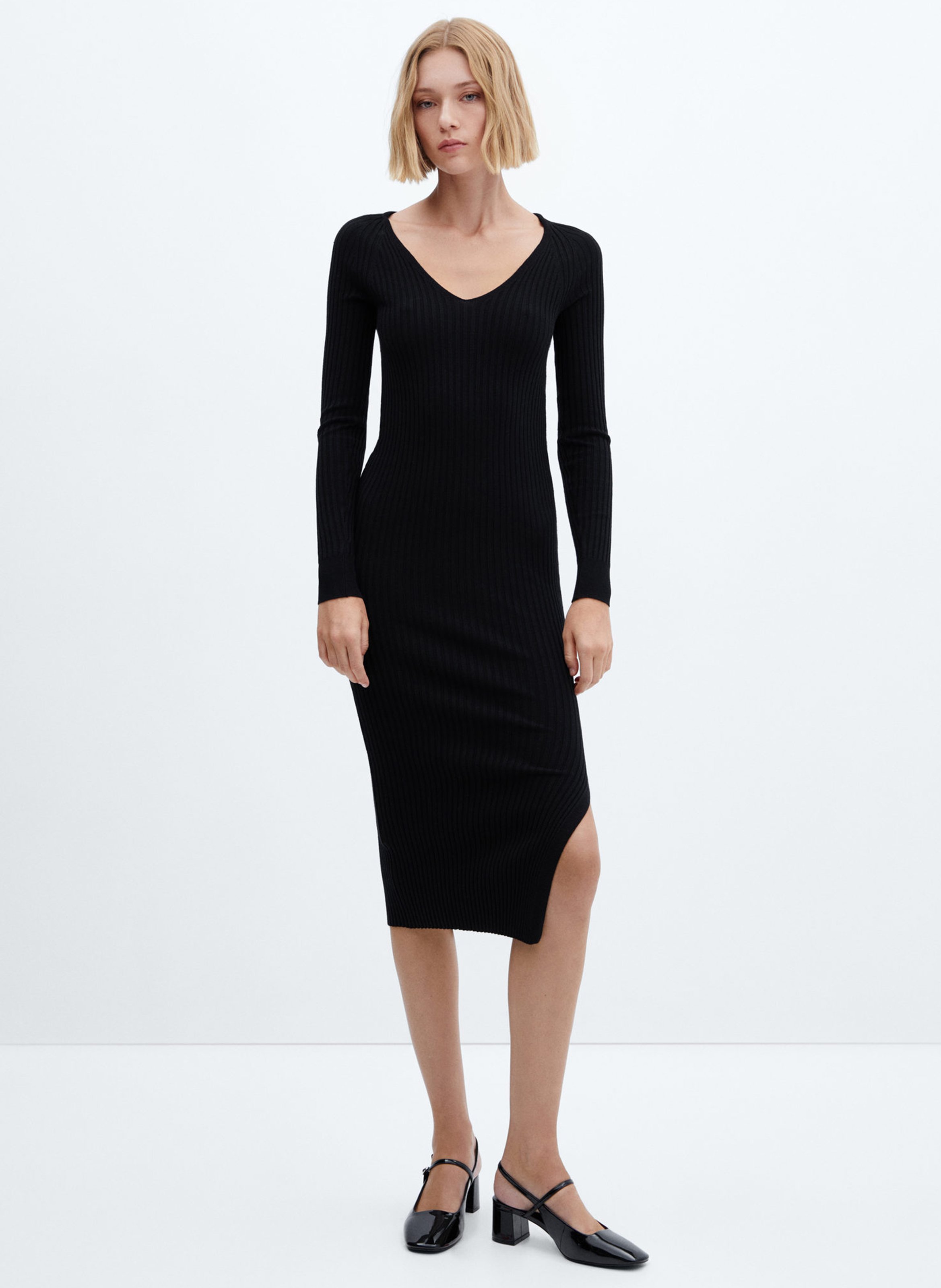 Robe noir online mango