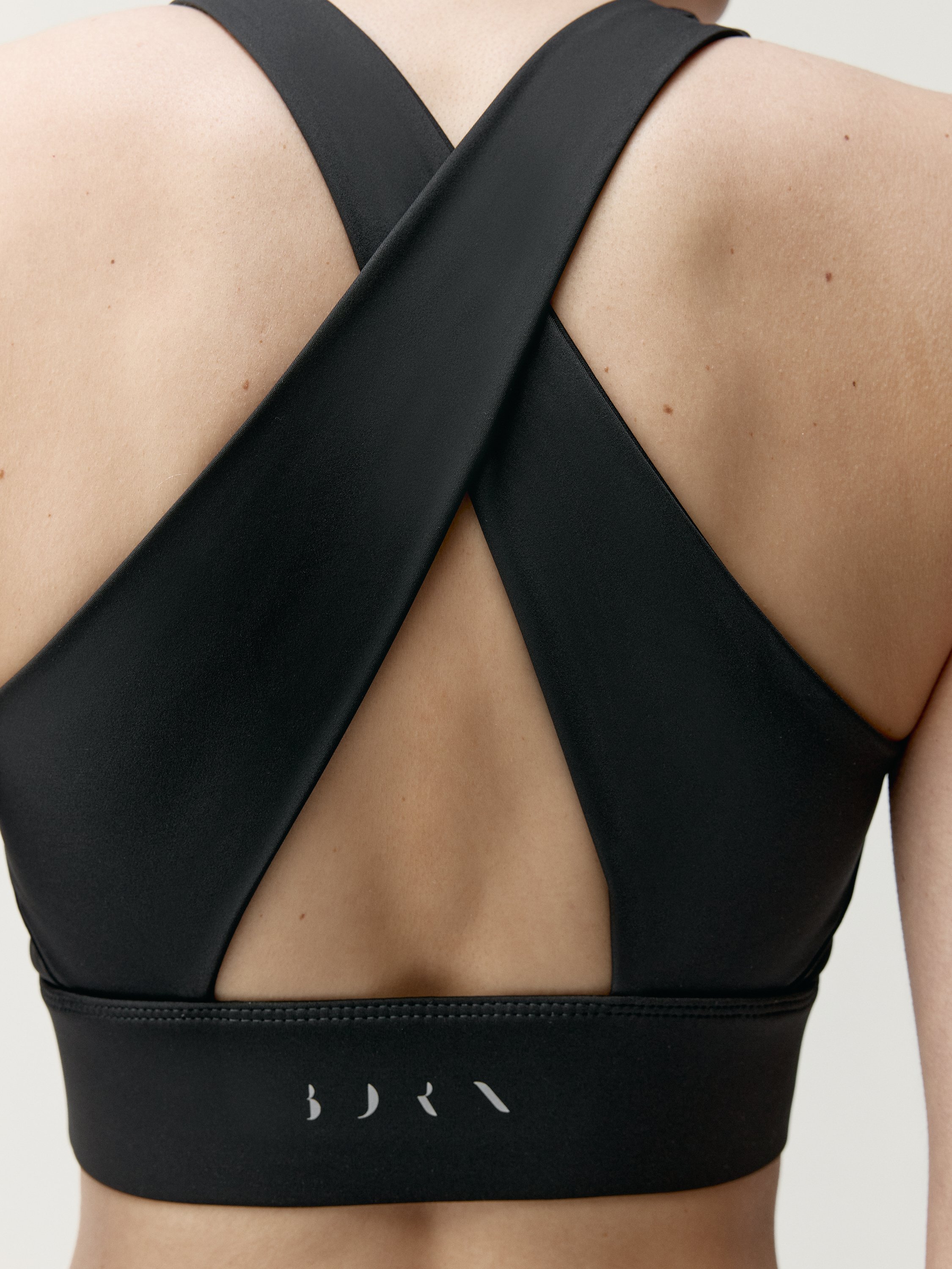 High-Performance Sports Bra with High Support BORN LIVING YOGA Black