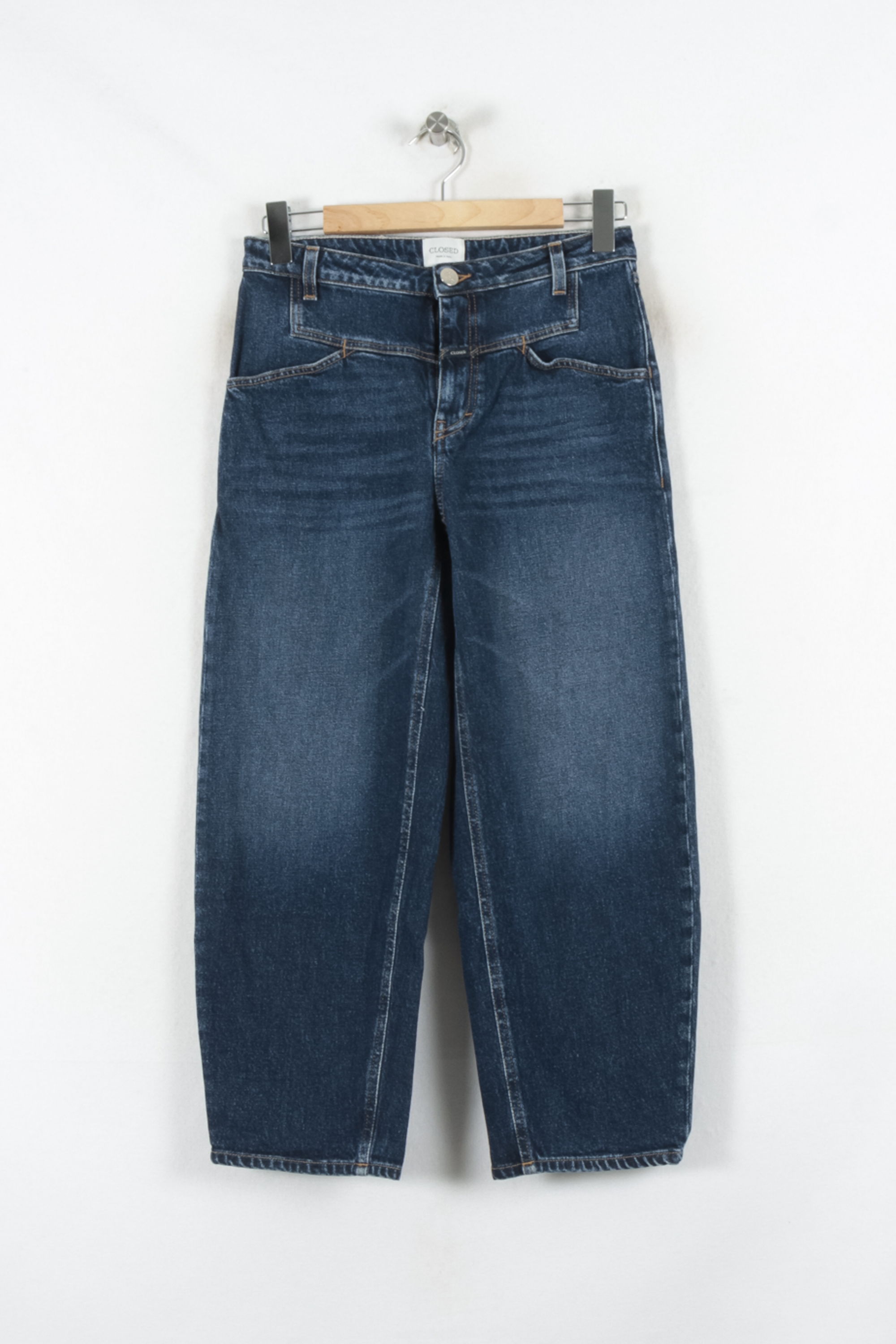 Cropped slim jeans with studs CLOSED - Seconde Main Blue