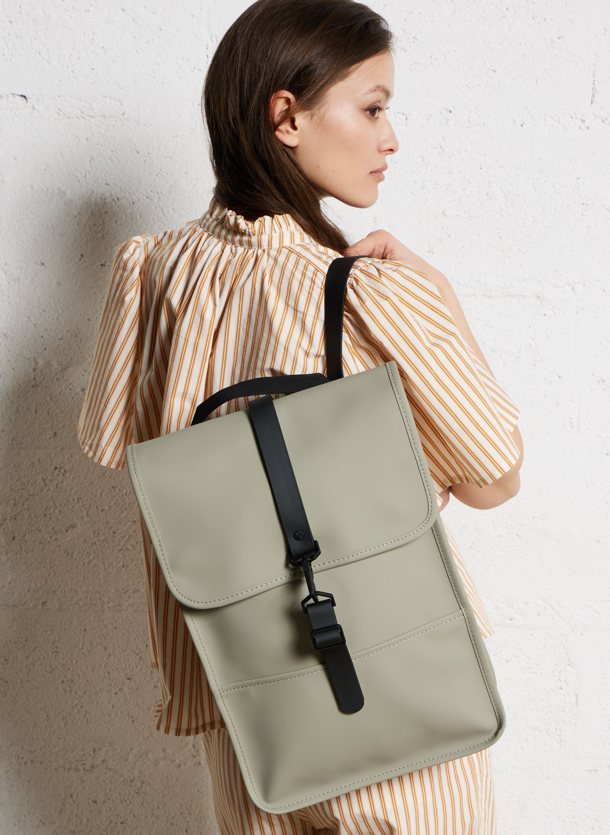 Waterproof backpack RAINS Green