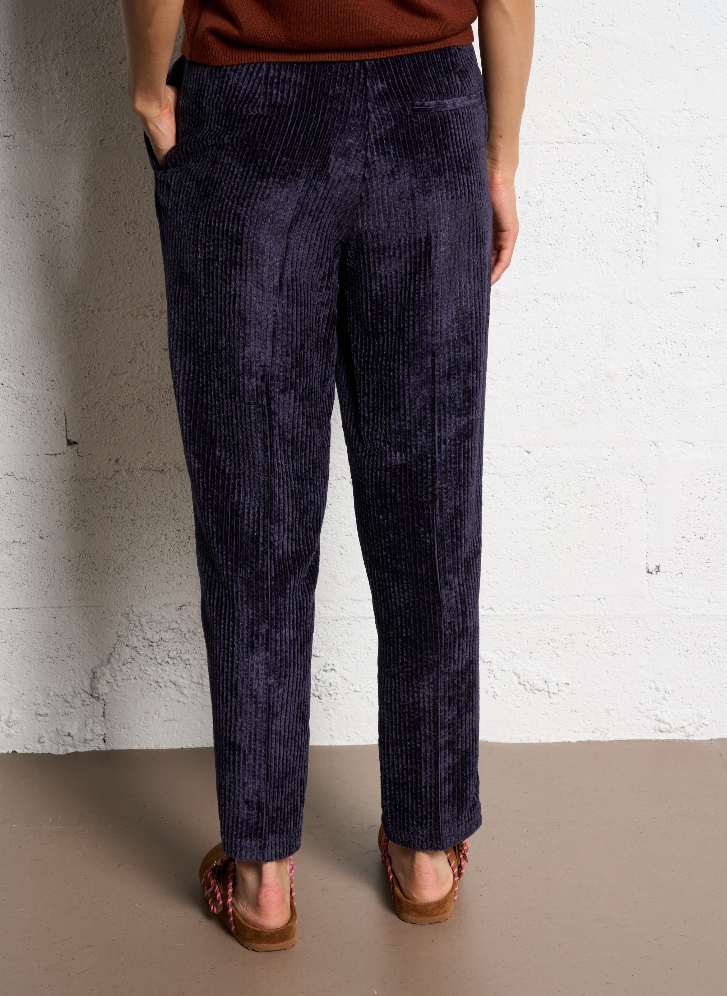 Pantalon droit en velours côtelé MOMONI Bleu