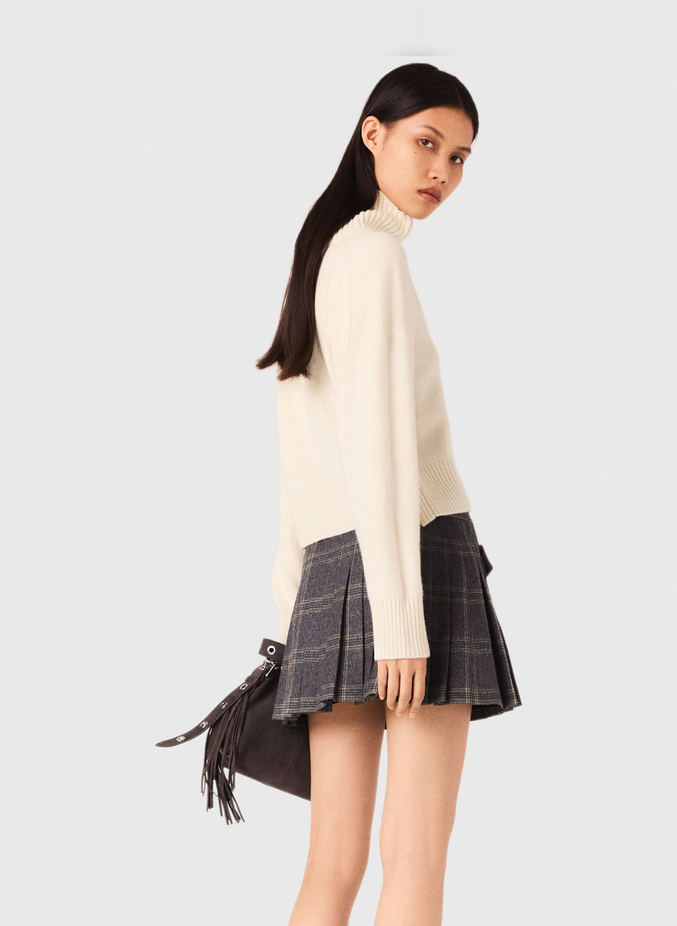 Pull court ample uni en cachemire mélangé MAJE Beige