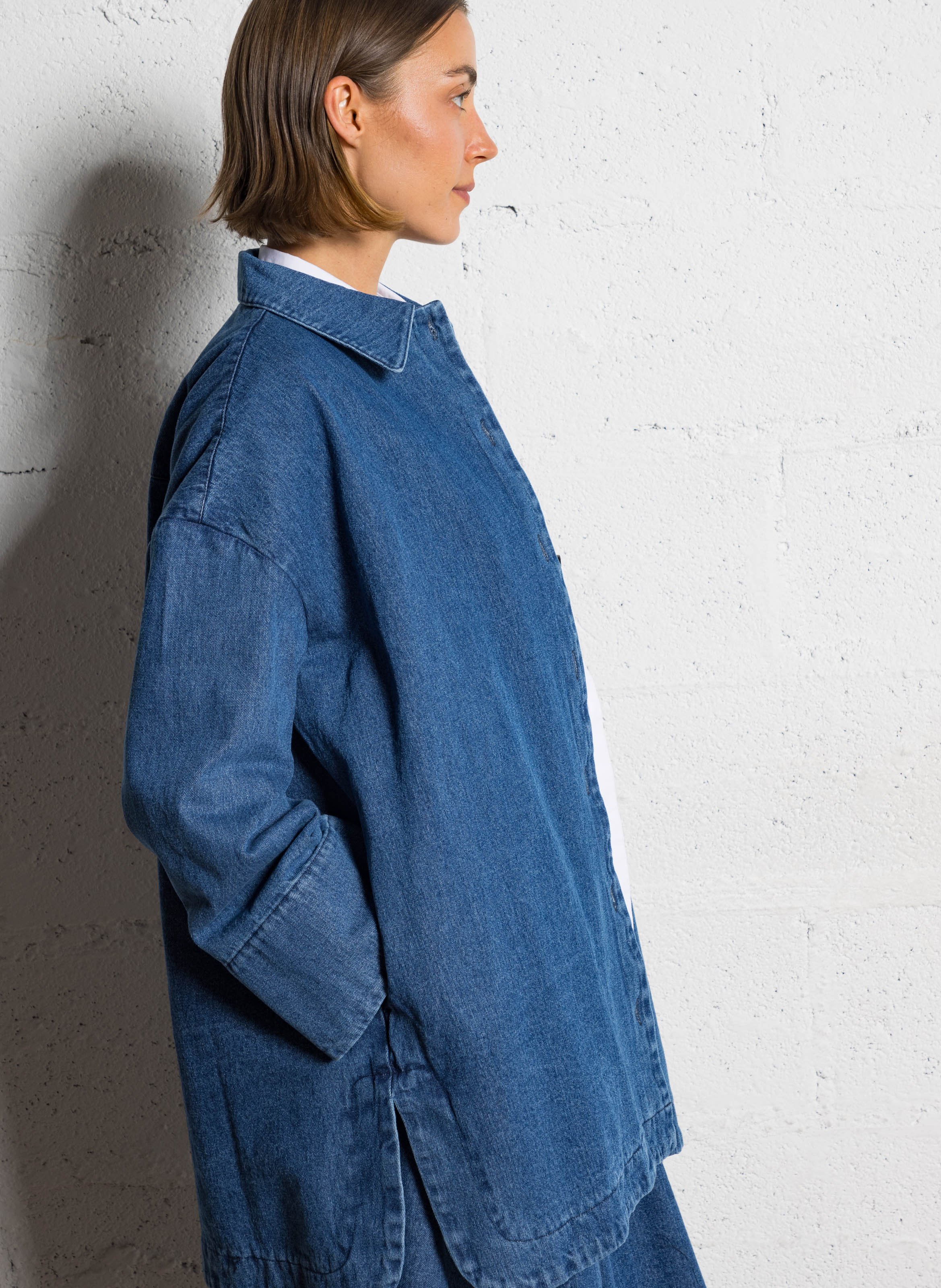 Klassieke jas met kraag van biologisch katoenen denim Blauw