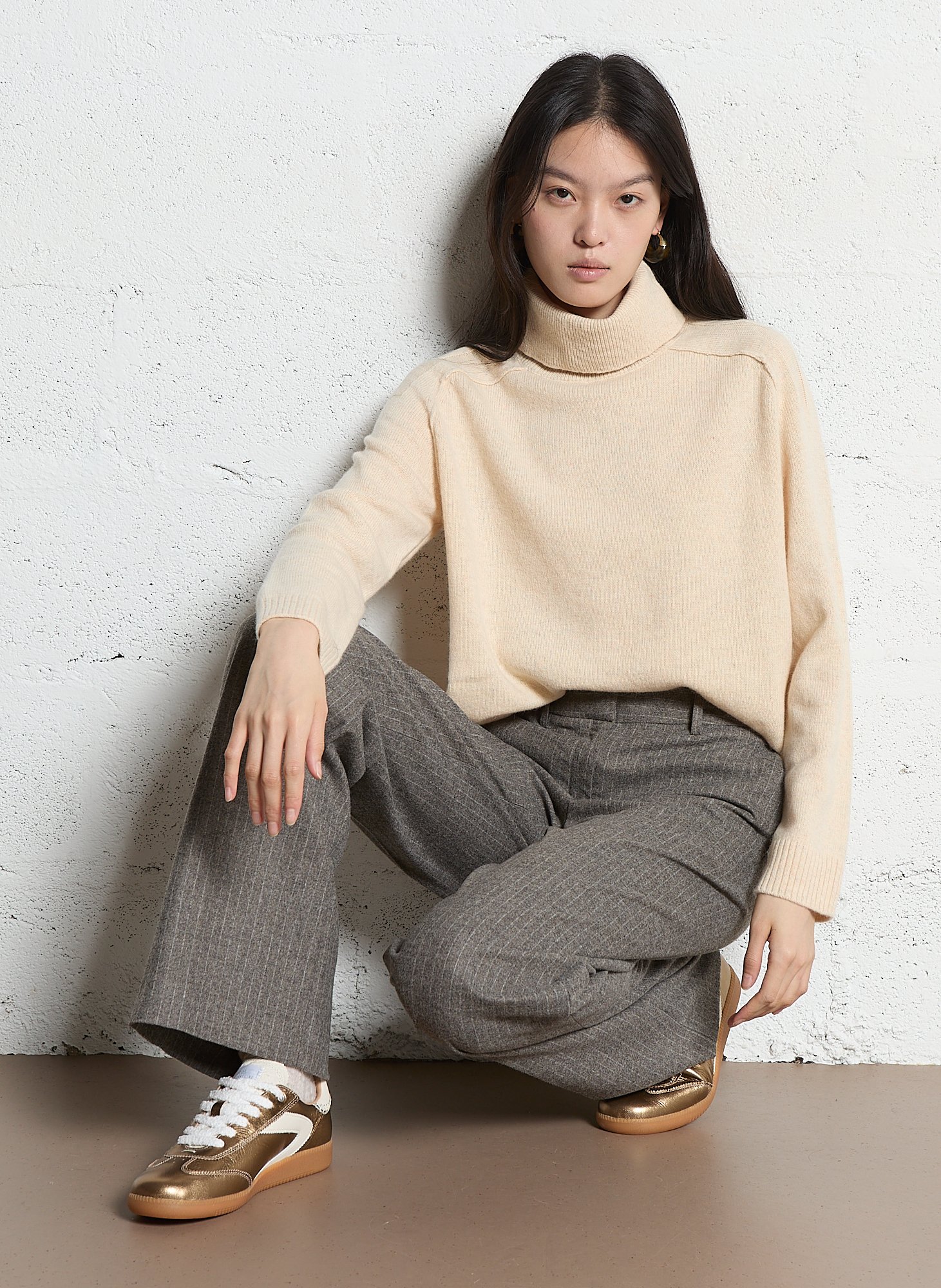 Pull col roulé en laine Beige