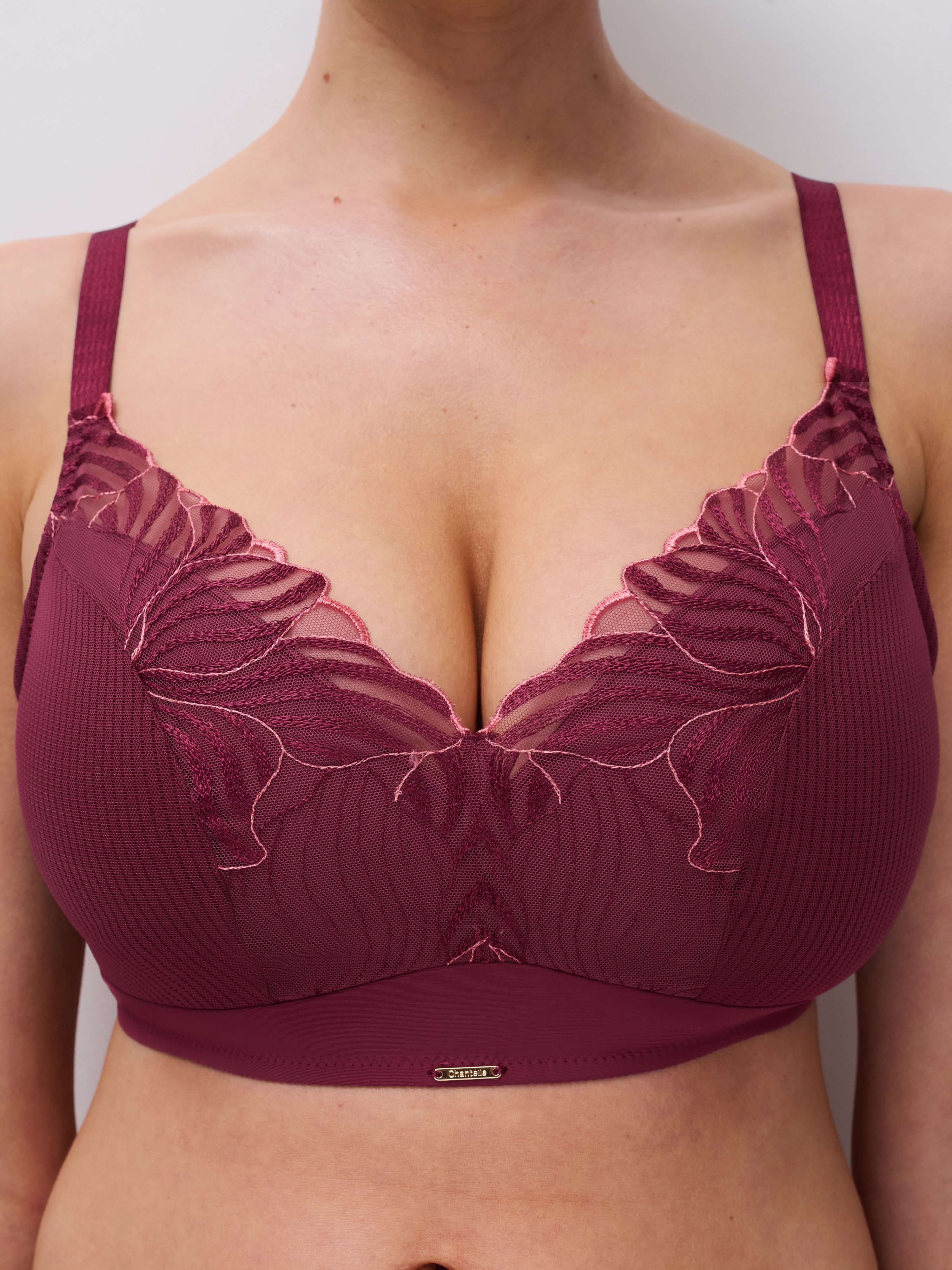 Non-wired padded bra with embroidery support CHANTELLE Multicolored