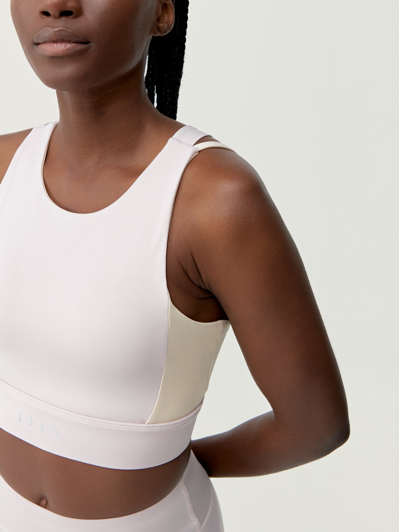 High Fixation Performance Sports Bra BORN LIVING YOGA Pink