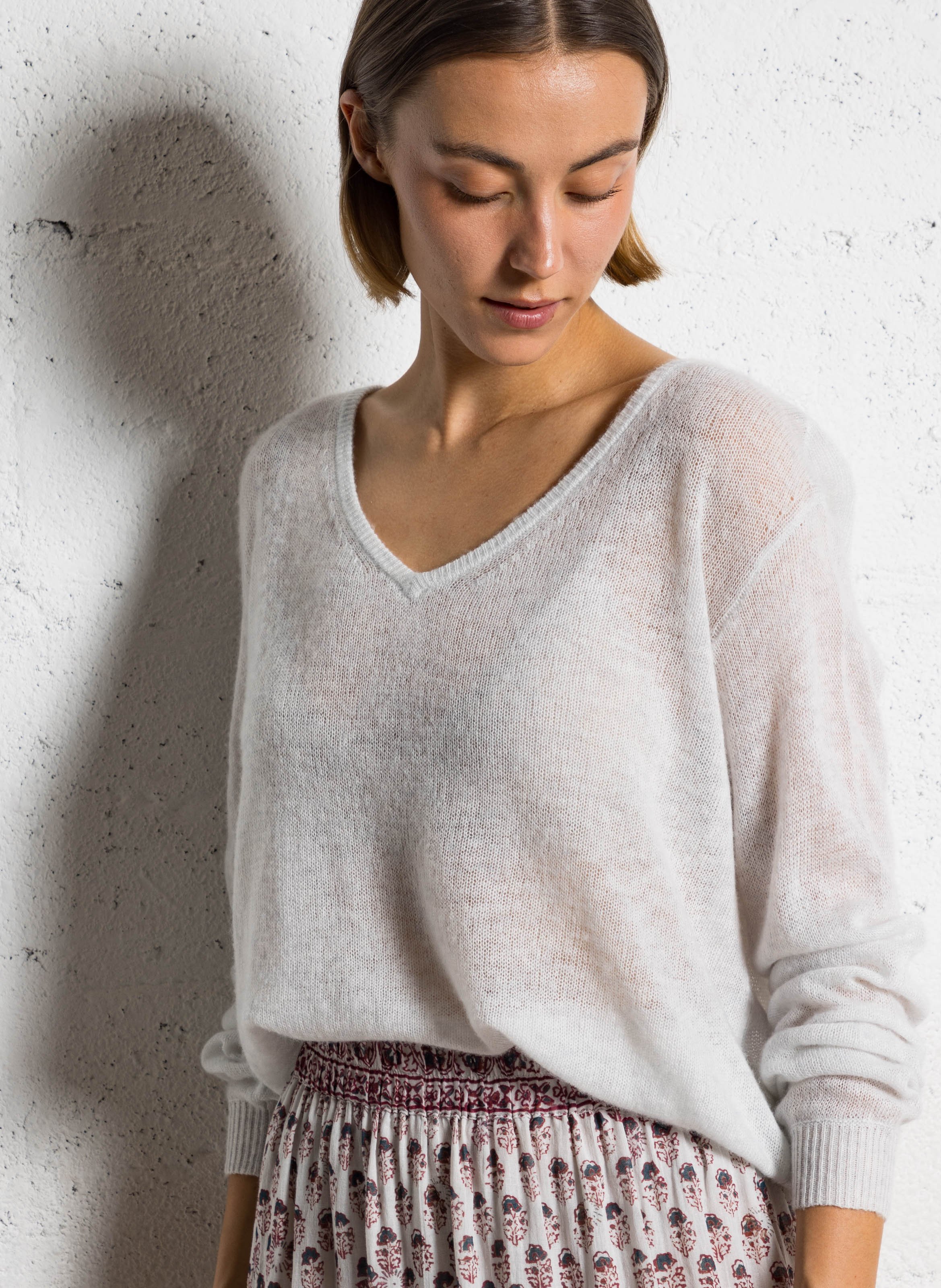 Pull court col v en laine mélangé AMERICAN VINTAGE