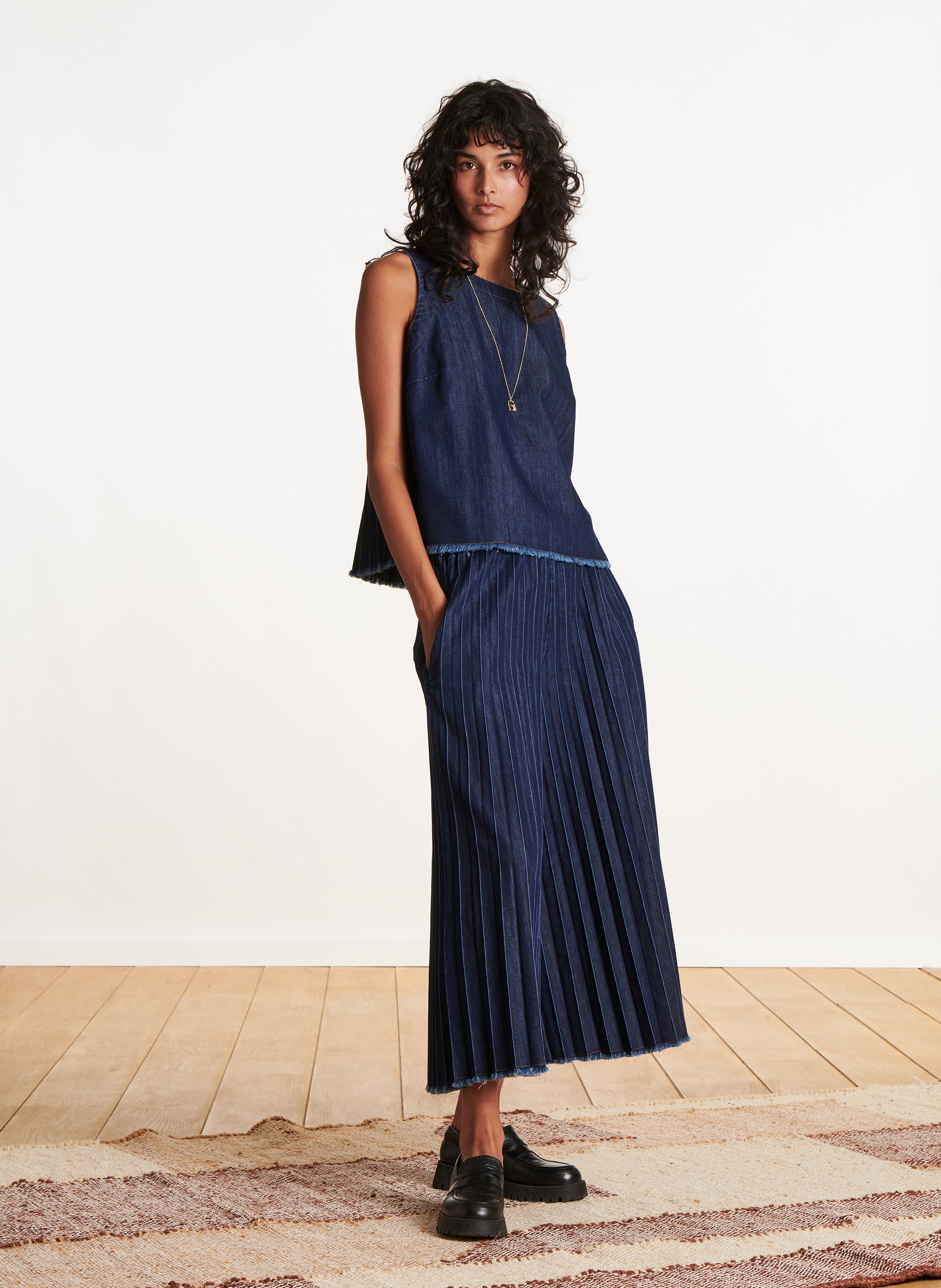 Loose-fit round-neck top in cotton blend LA FEE MARABOUTEE Blue