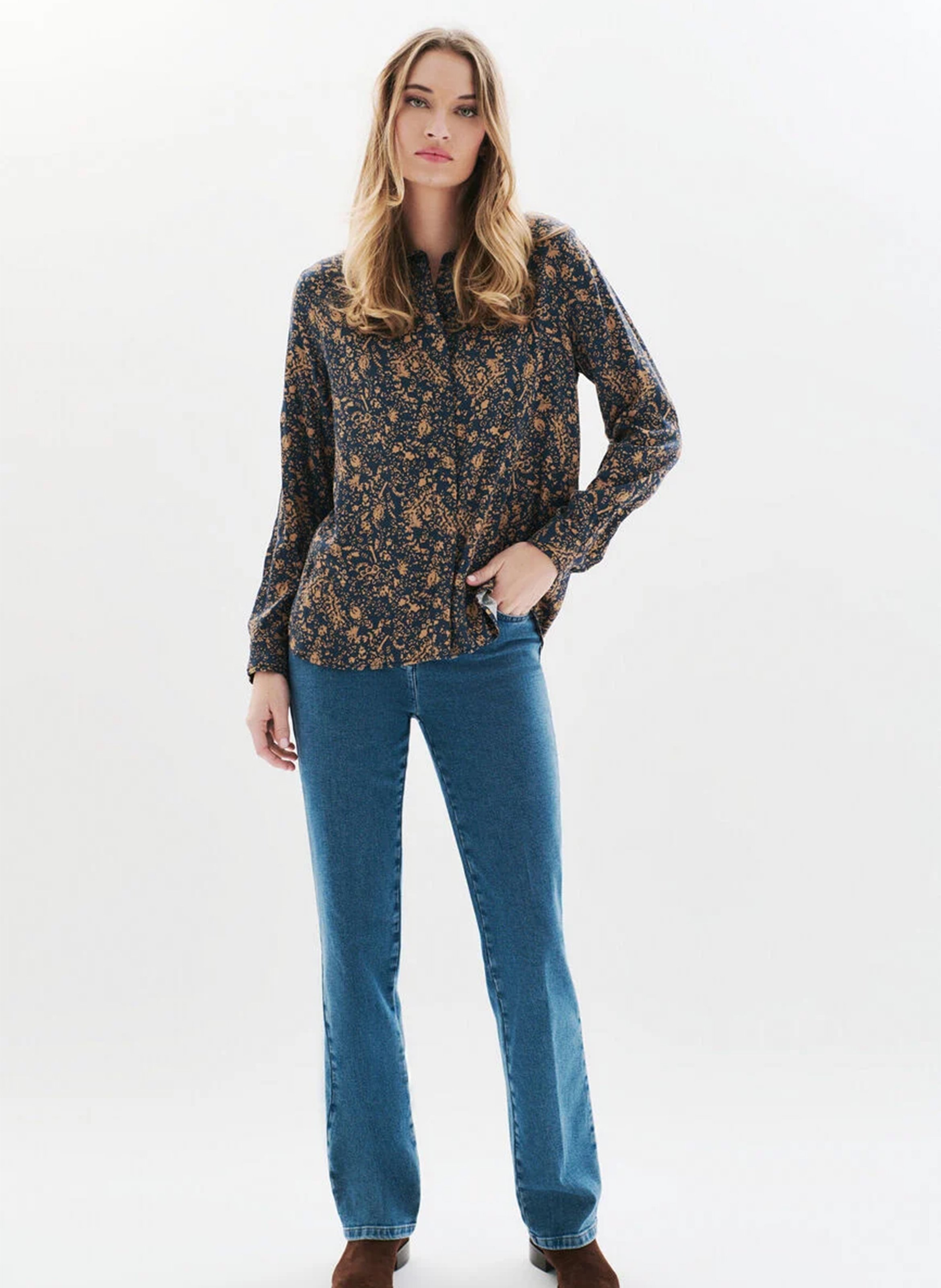 Straight printed shirt with classic collar CAROLL Black