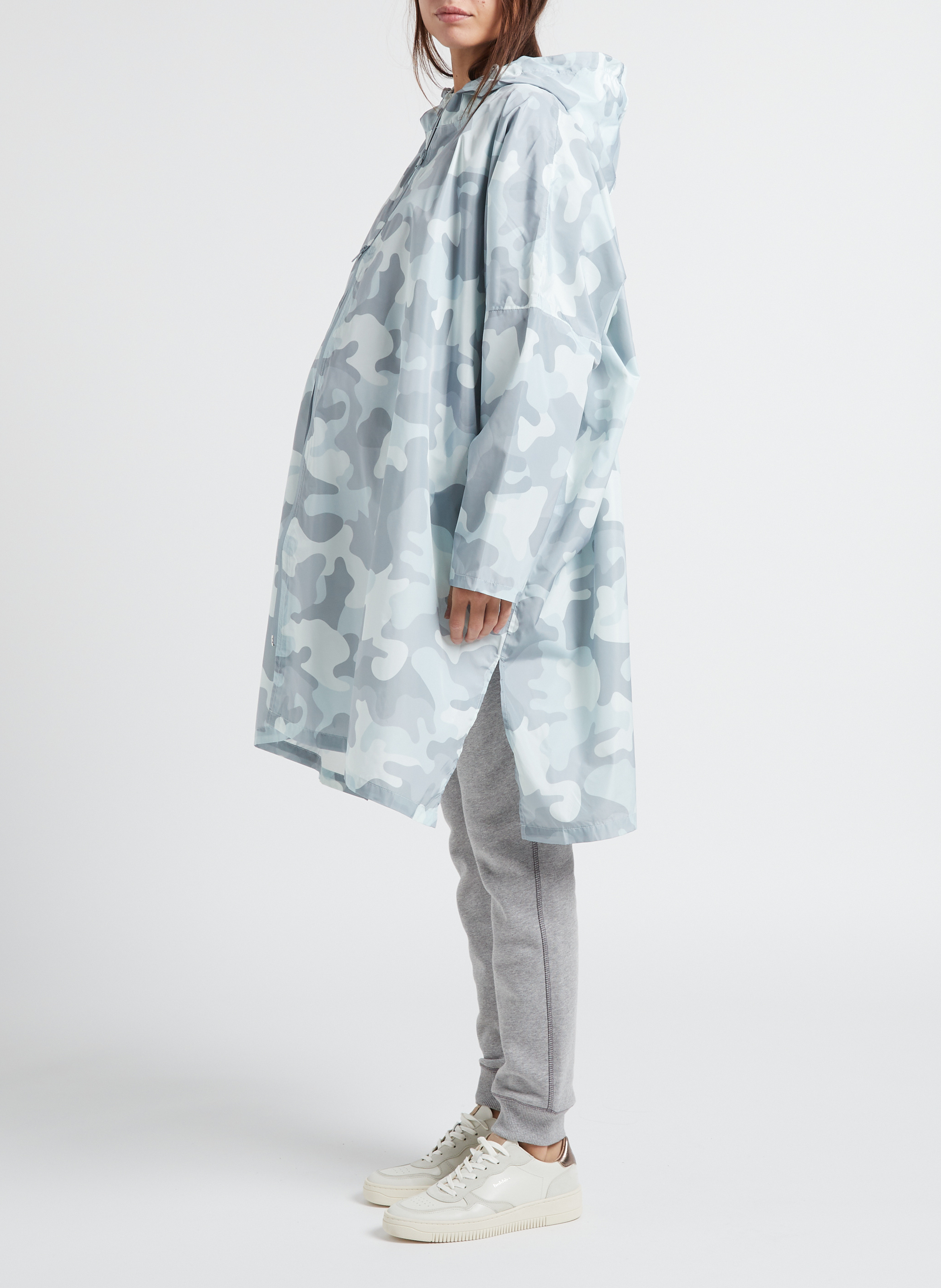 Coupe-vent imprimé à capuche  SERAPHINE Gris