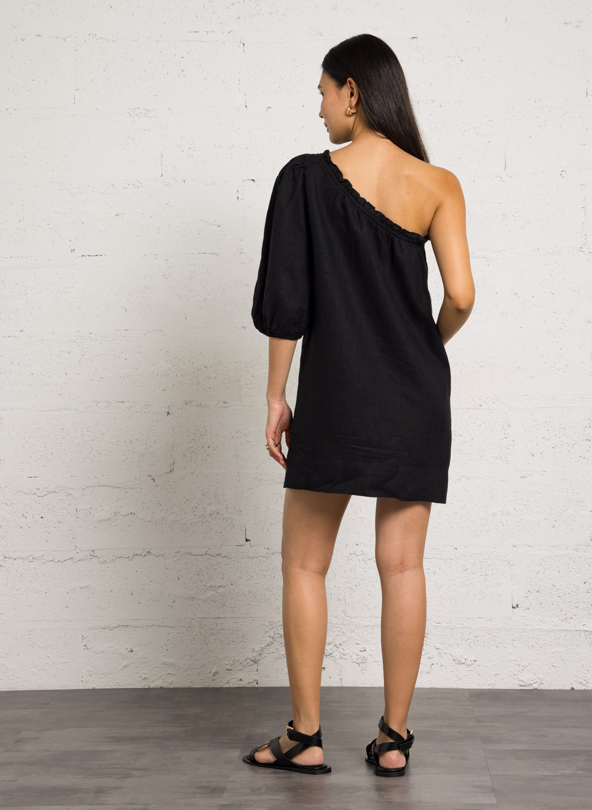 Robe courte asymétrique en lin DES PETITS HAUTS Noir